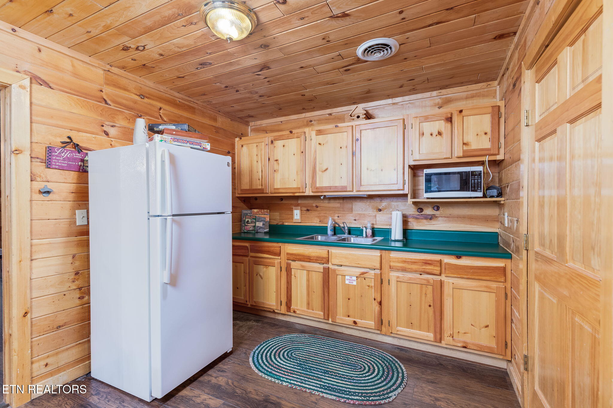 3469 Sugar Maple Loop Road Sevierville TN 37862