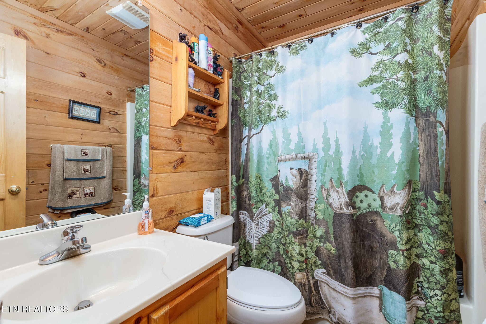 3469 Sugar Maple Loop Road Sevierville TN 37862