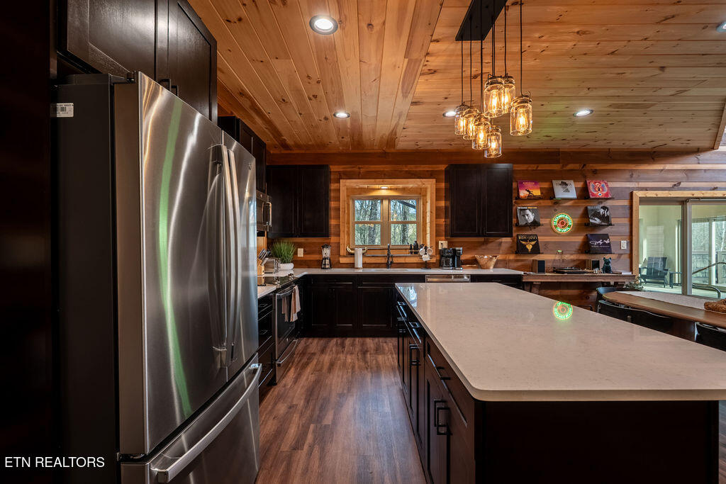 4228 Wears Valley Road Sevierville TN 37862
