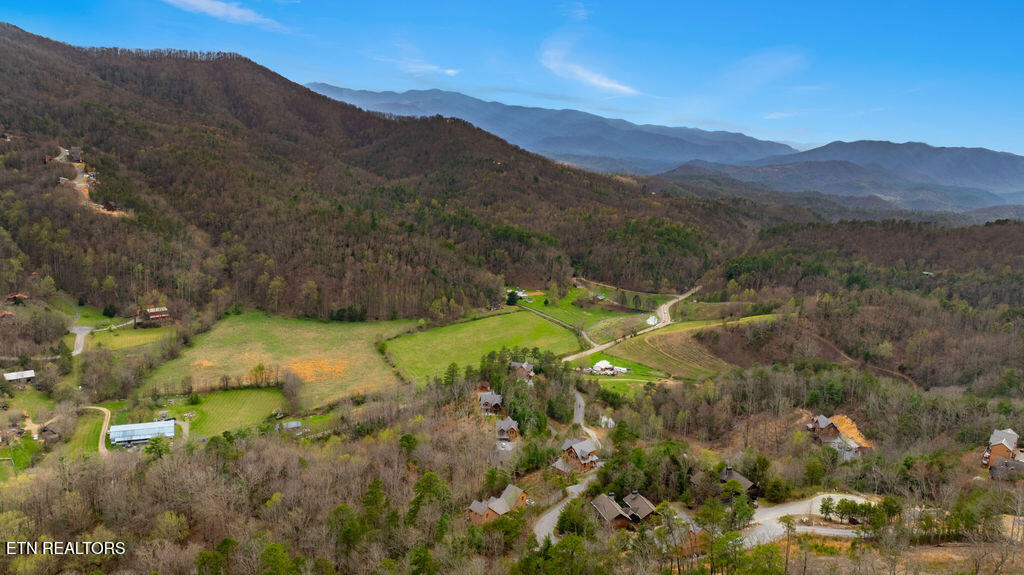 4228 Wears Valley Road Sevierville TN 37862
