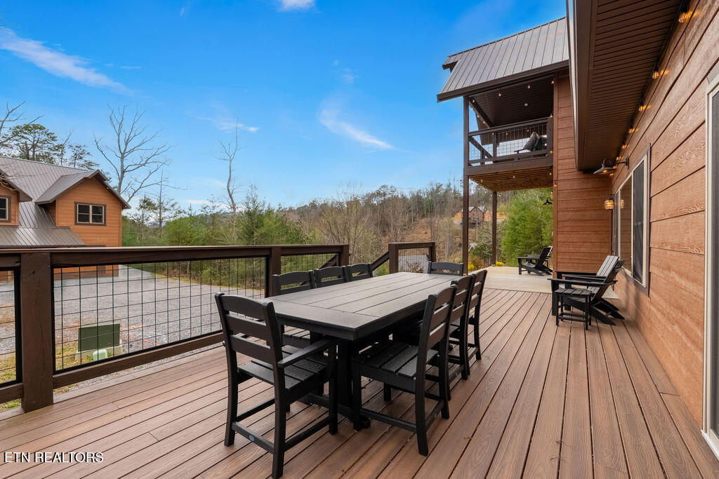 4228 Wears Valley Road Sevierville TN 37862
