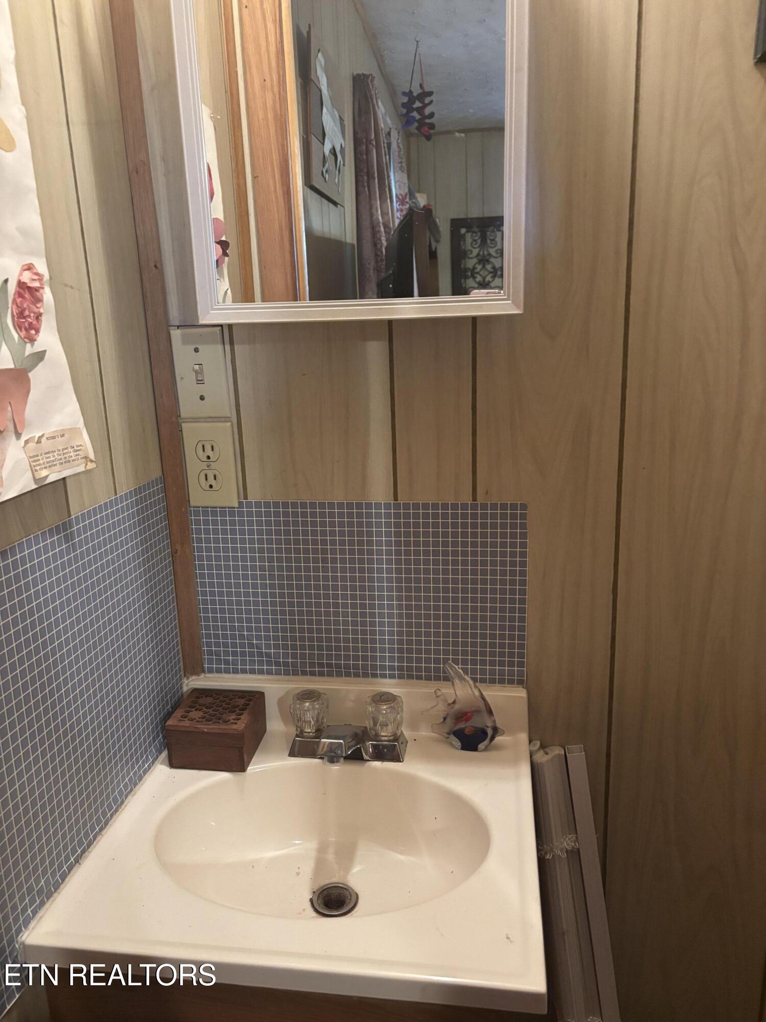 802 Hinkle Road Seymour TN 37865