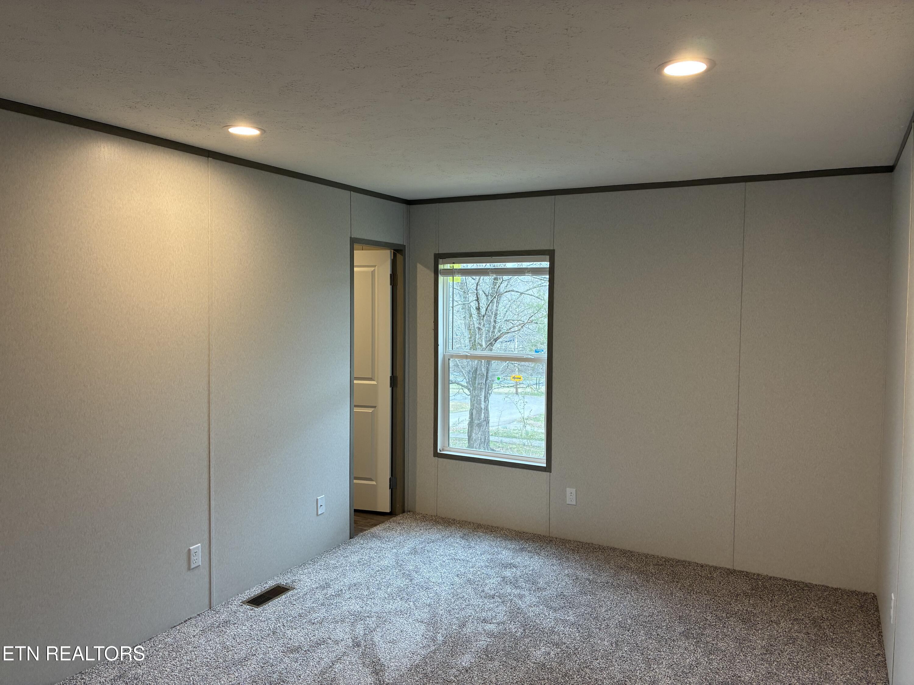 5807 NE Eldridge Road Knoxville TN 37918