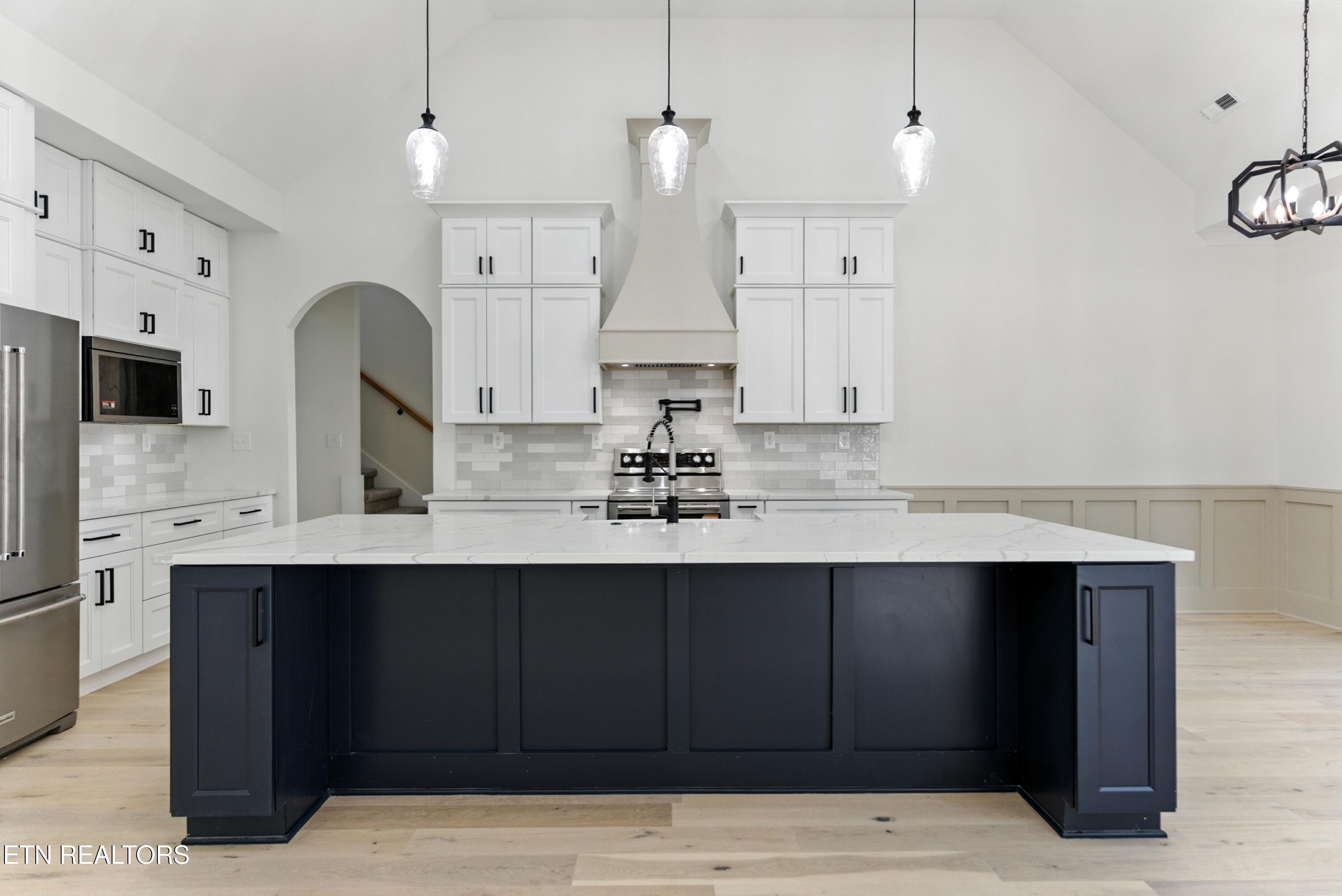 155 Elokwa Way Loudon TN 37774