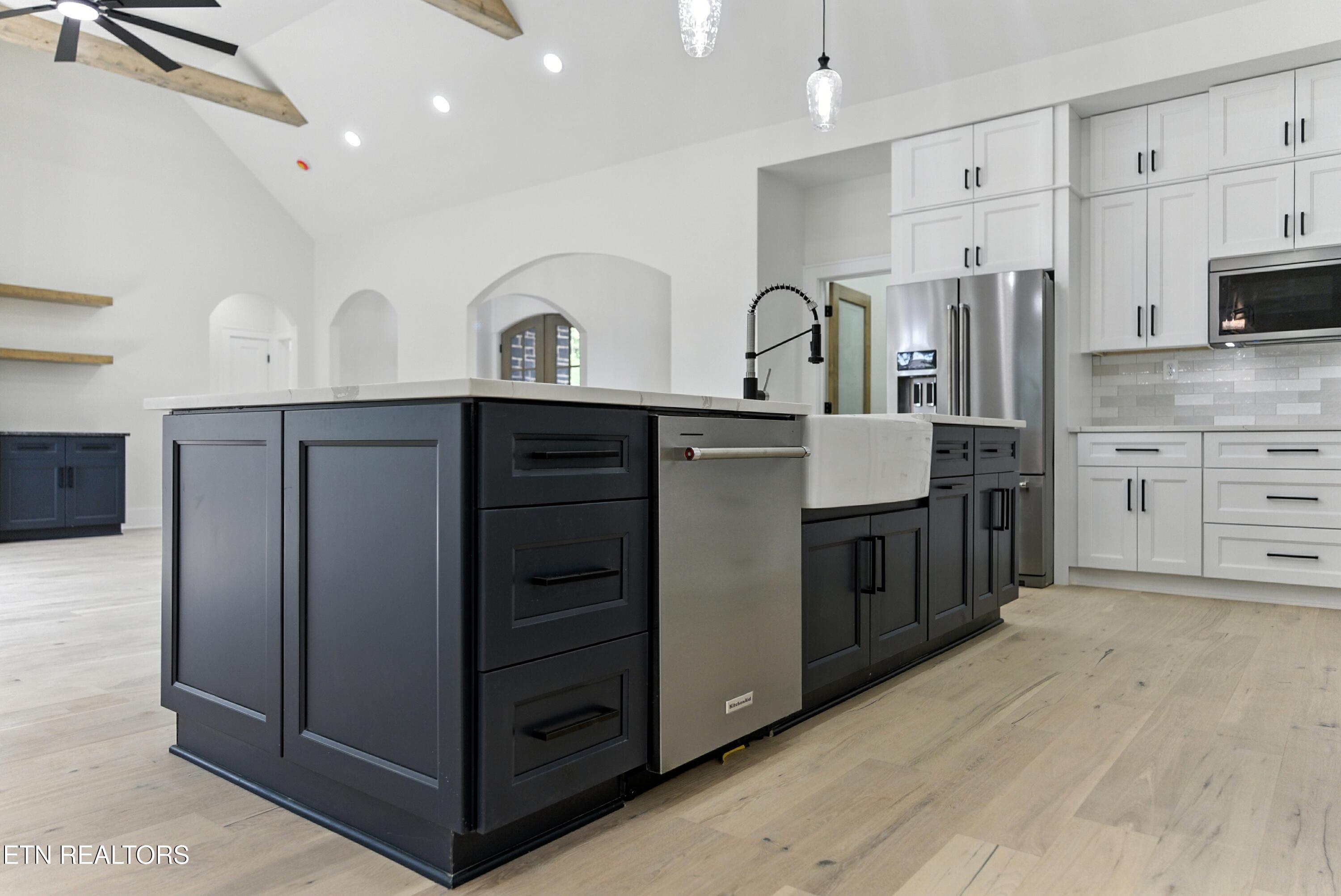 155 Elokwa Way Loudon TN 37774