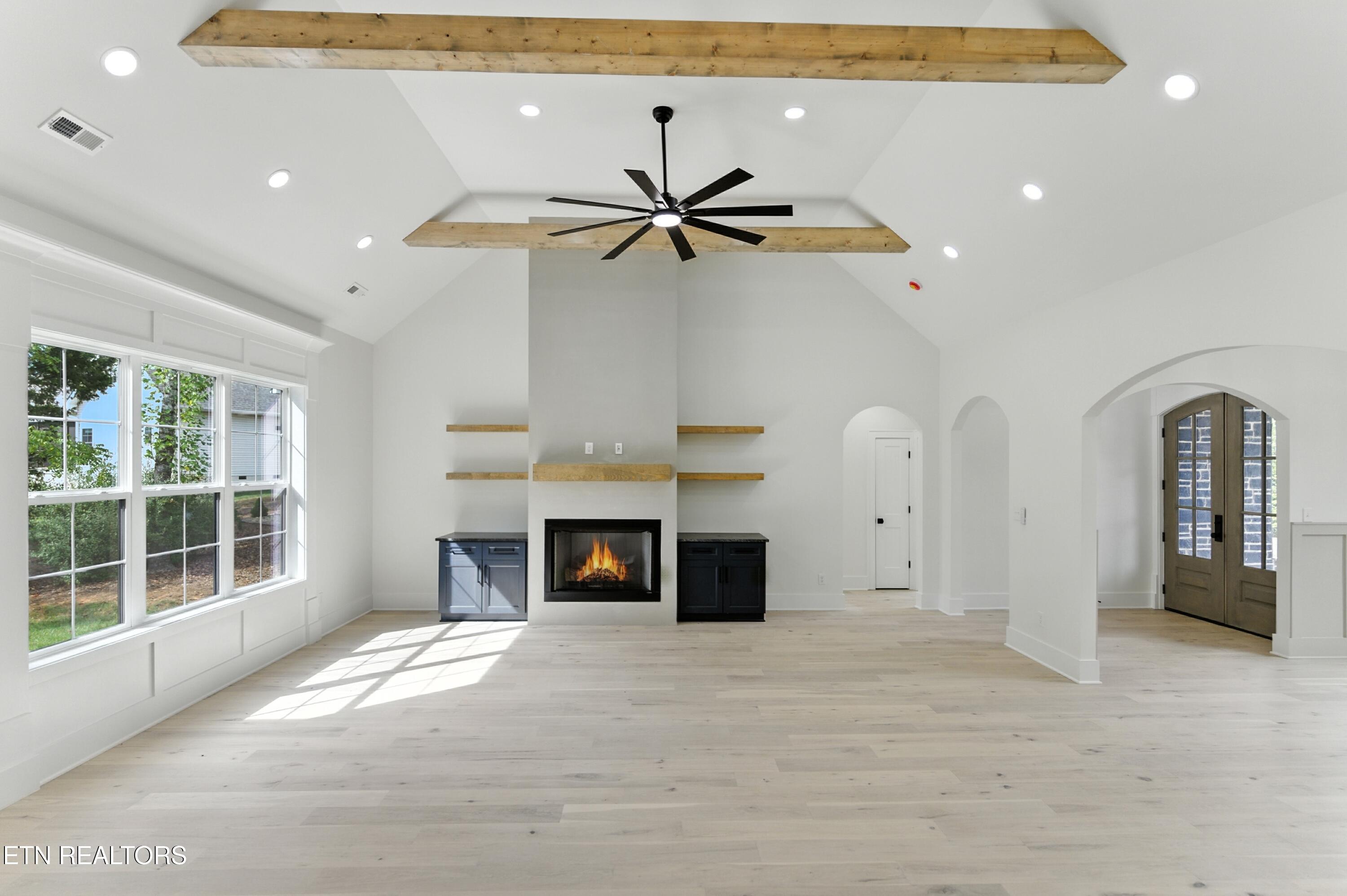 155 Elokwa Way Loudon TN 37774