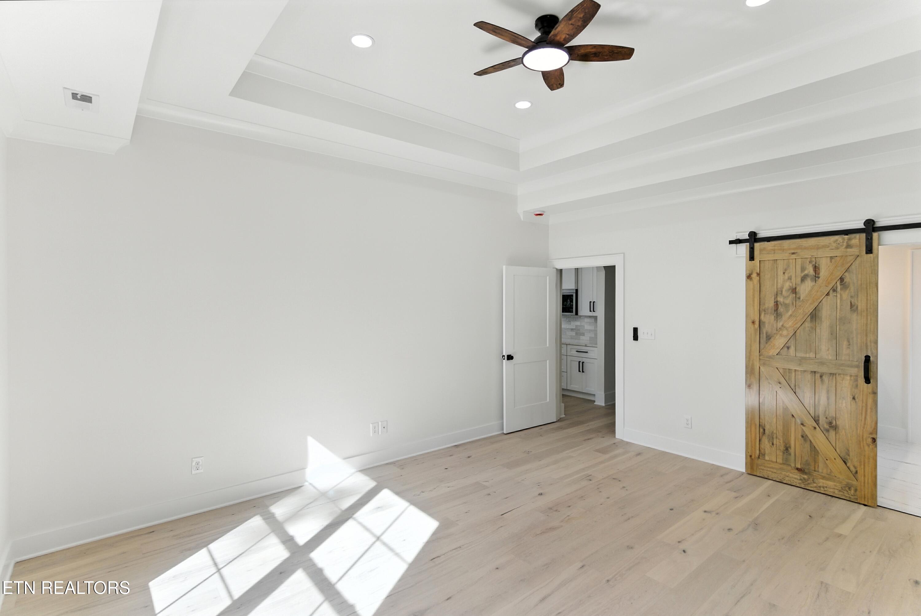 155 Elokwa Way Loudon TN 37774