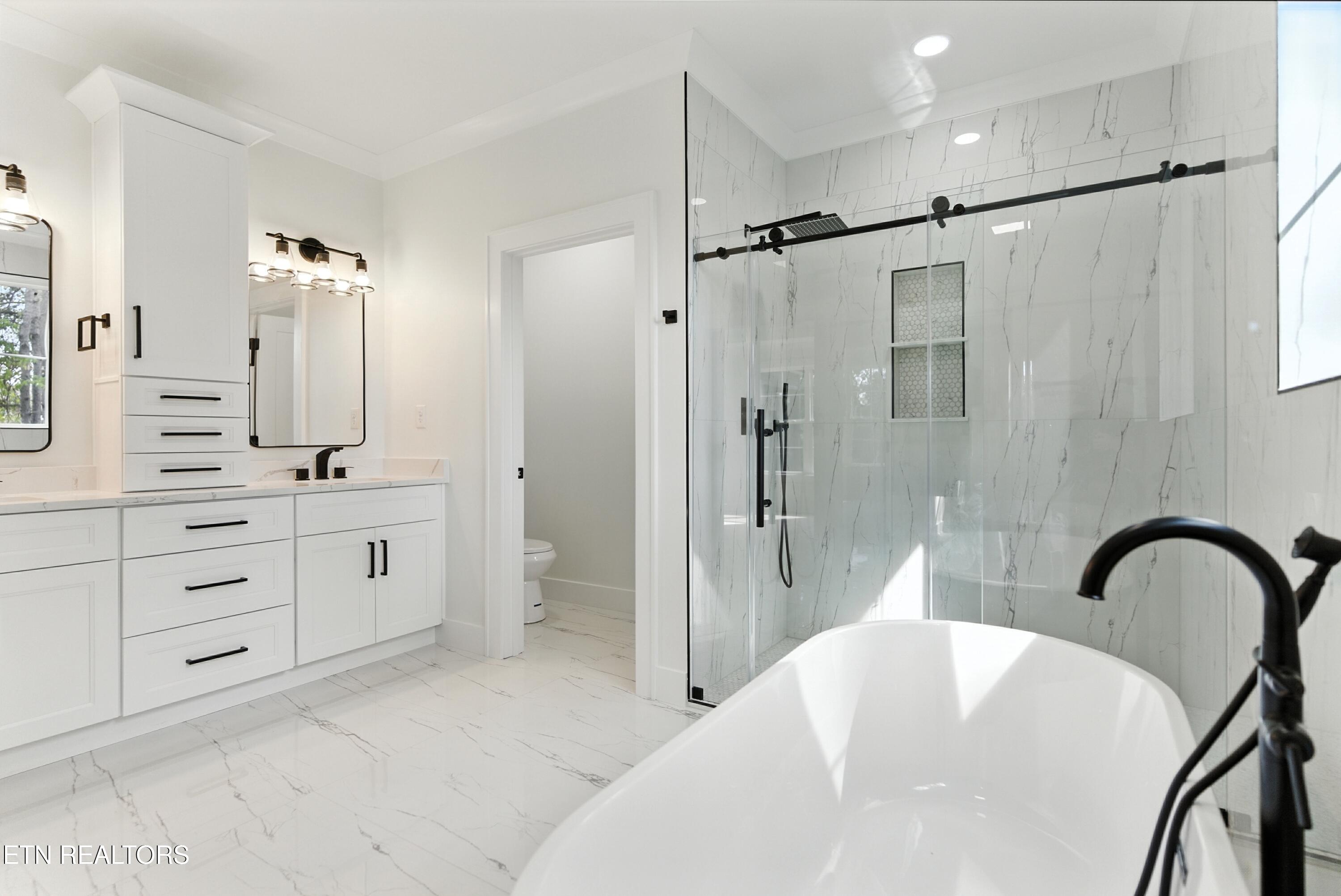 155 Elokwa Way Loudon TN 37774