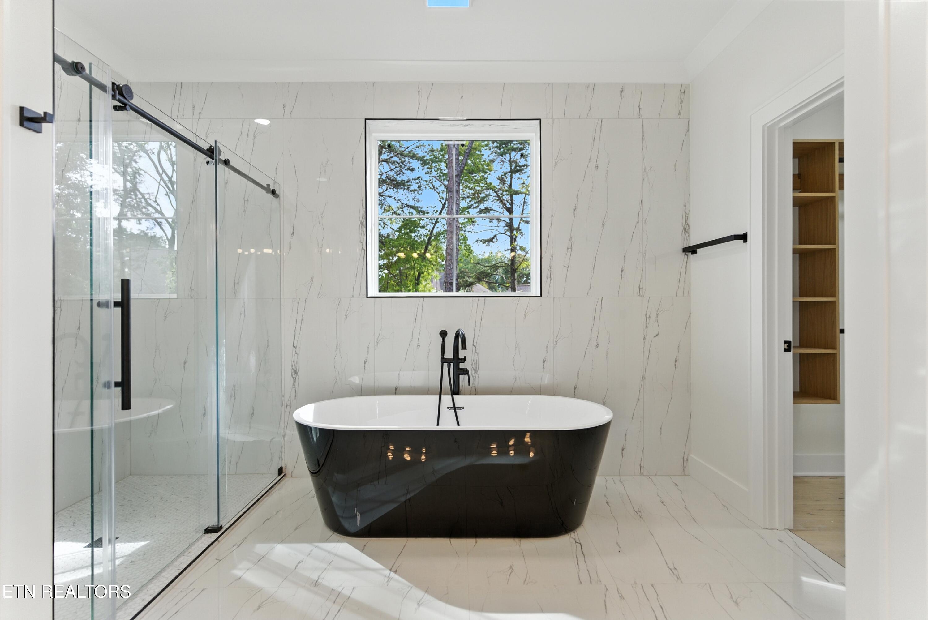 155 Elokwa Way Loudon TN 37774