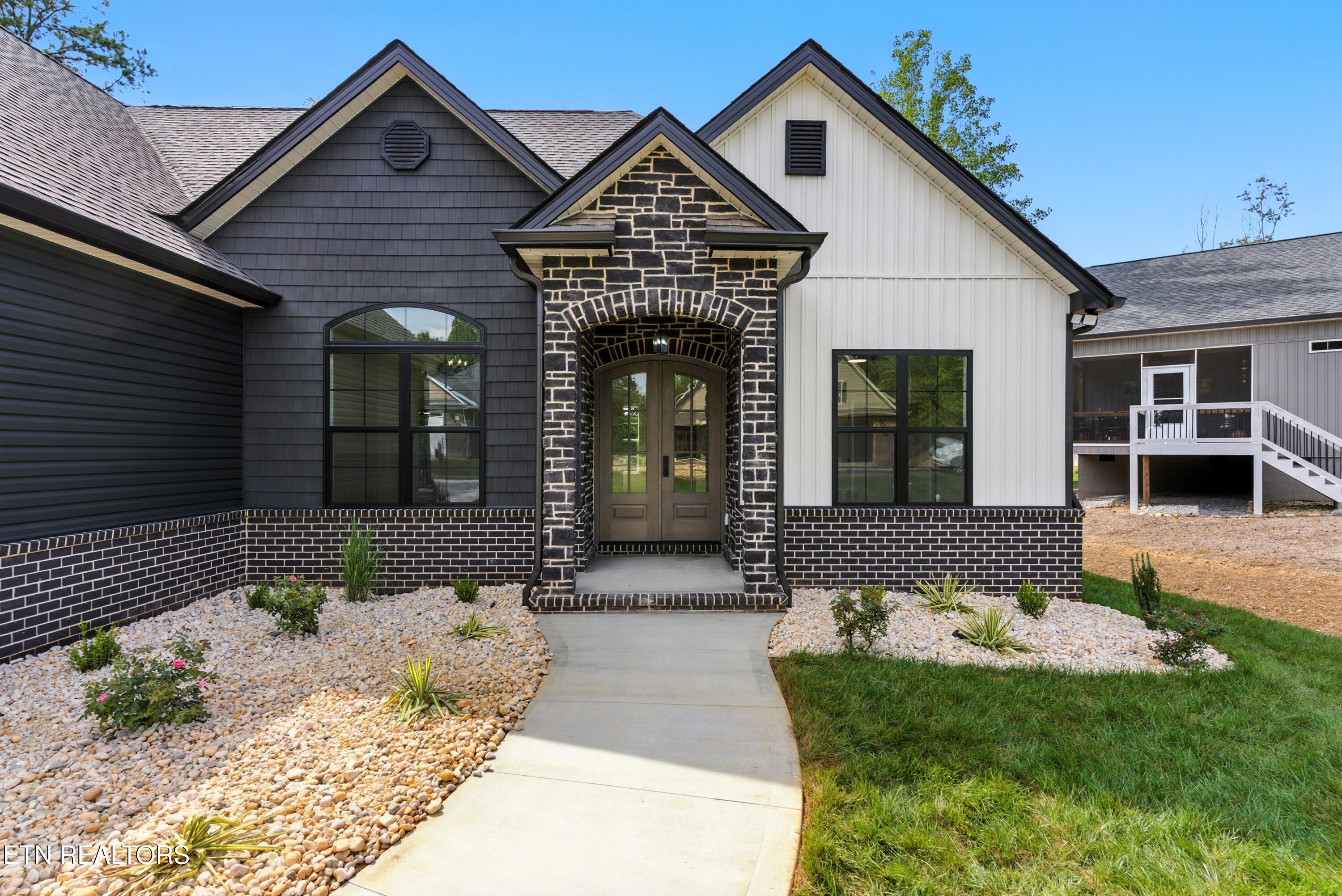 155 Elokwa Way Loudon TN 37774