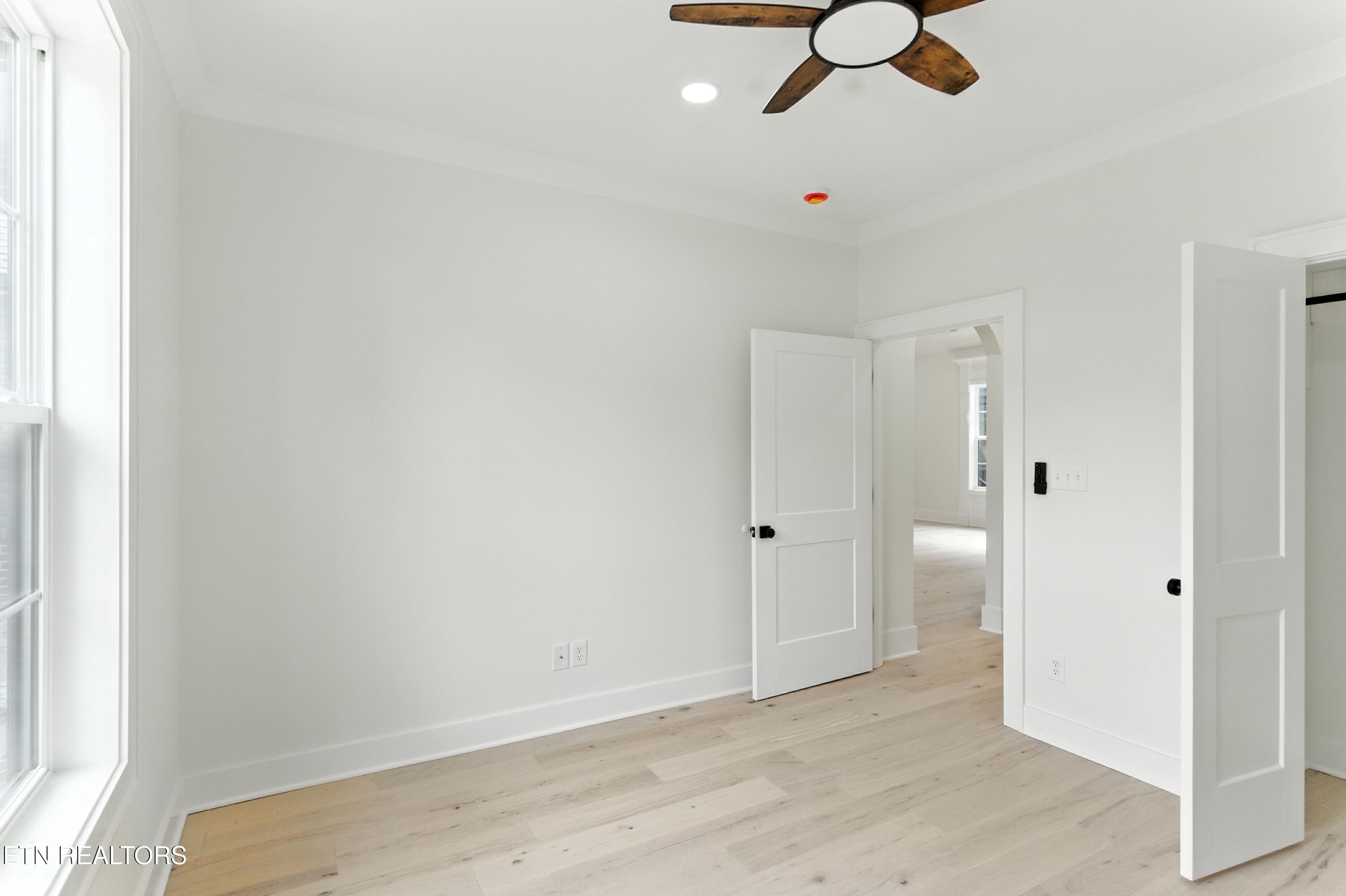 155 Elokwa Way Loudon TN 37774