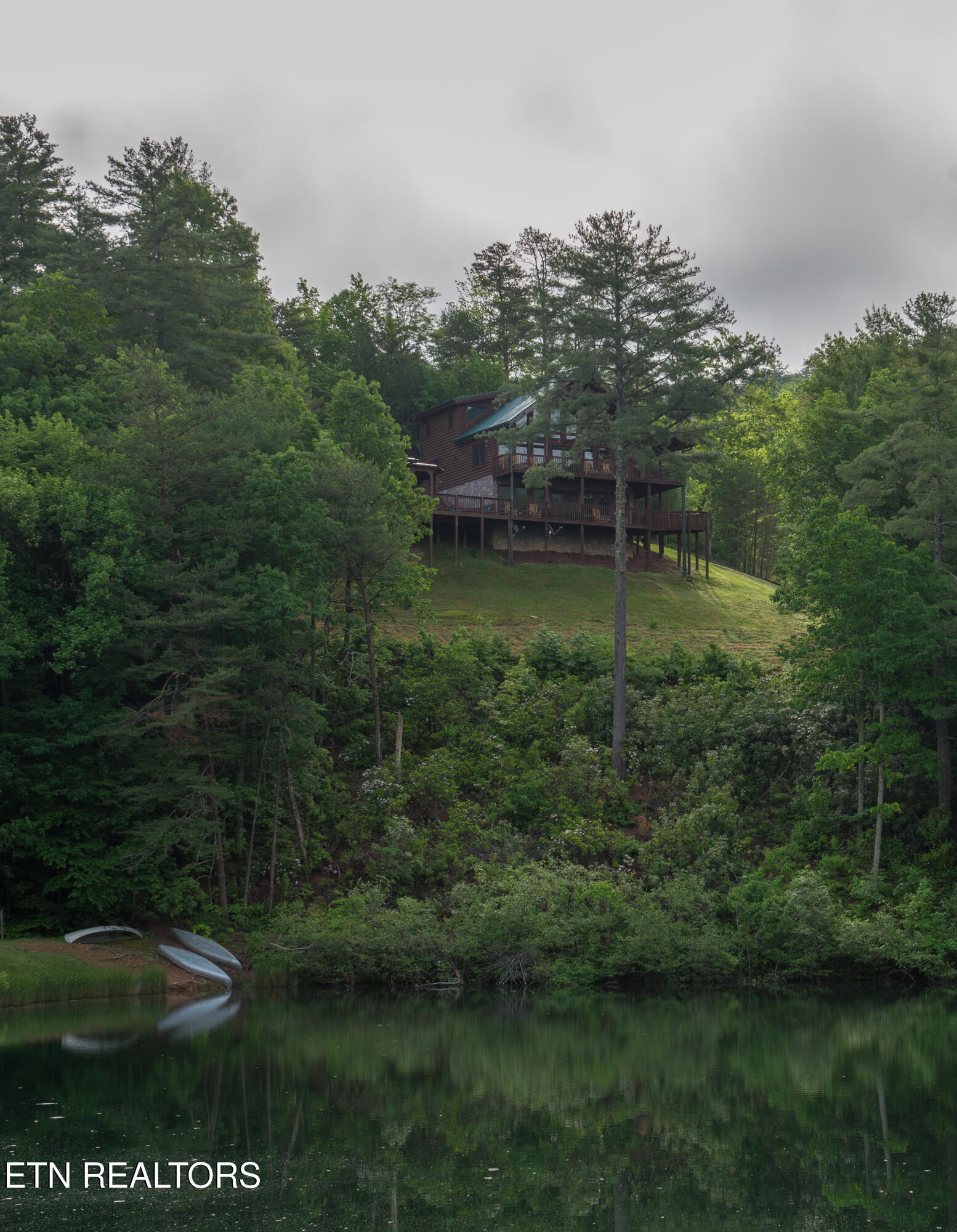 3702 Marian Lake Way Sevierville TN 37862