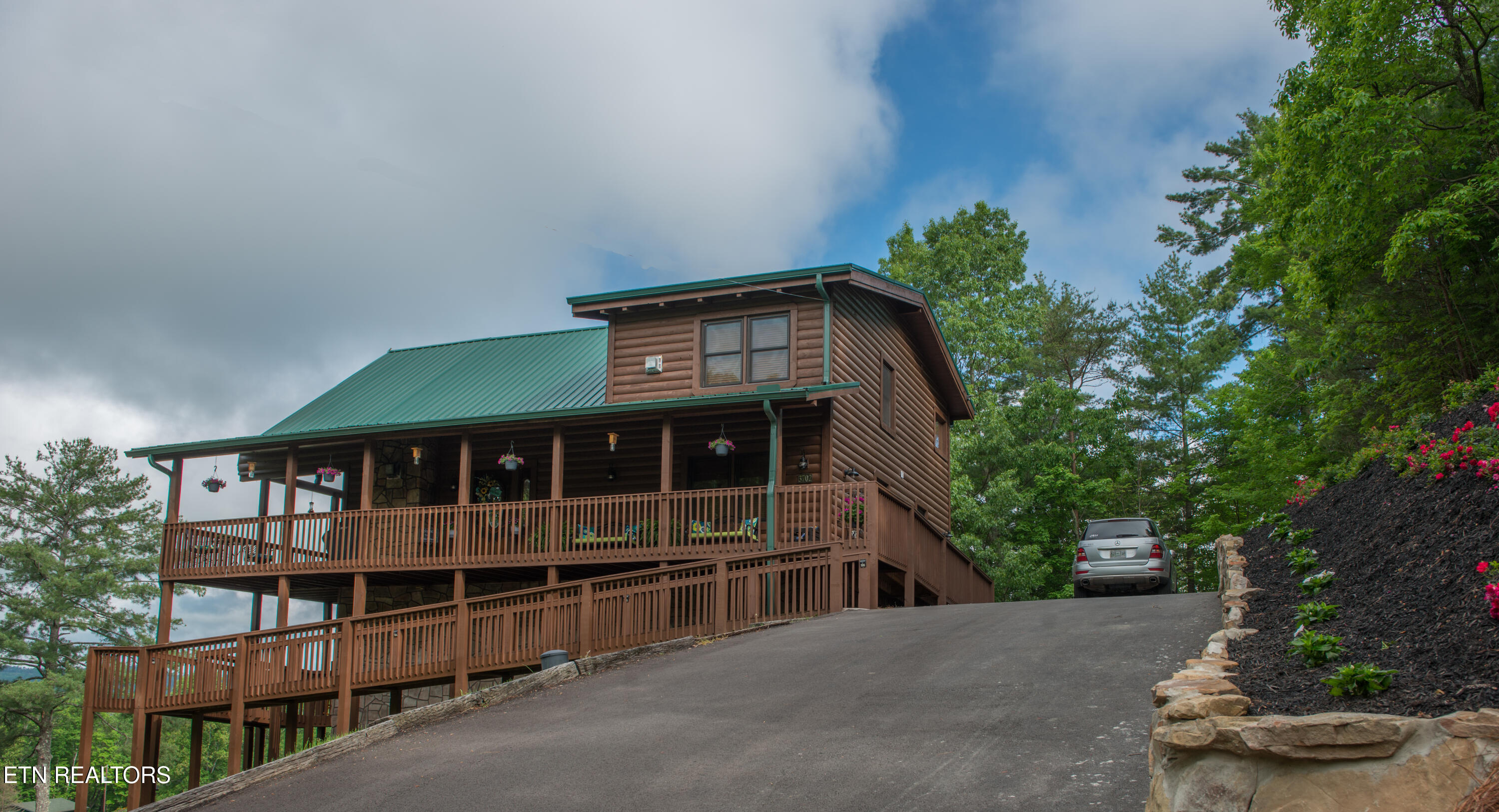 3702 Marian Lake Way Sevierville TN 37862