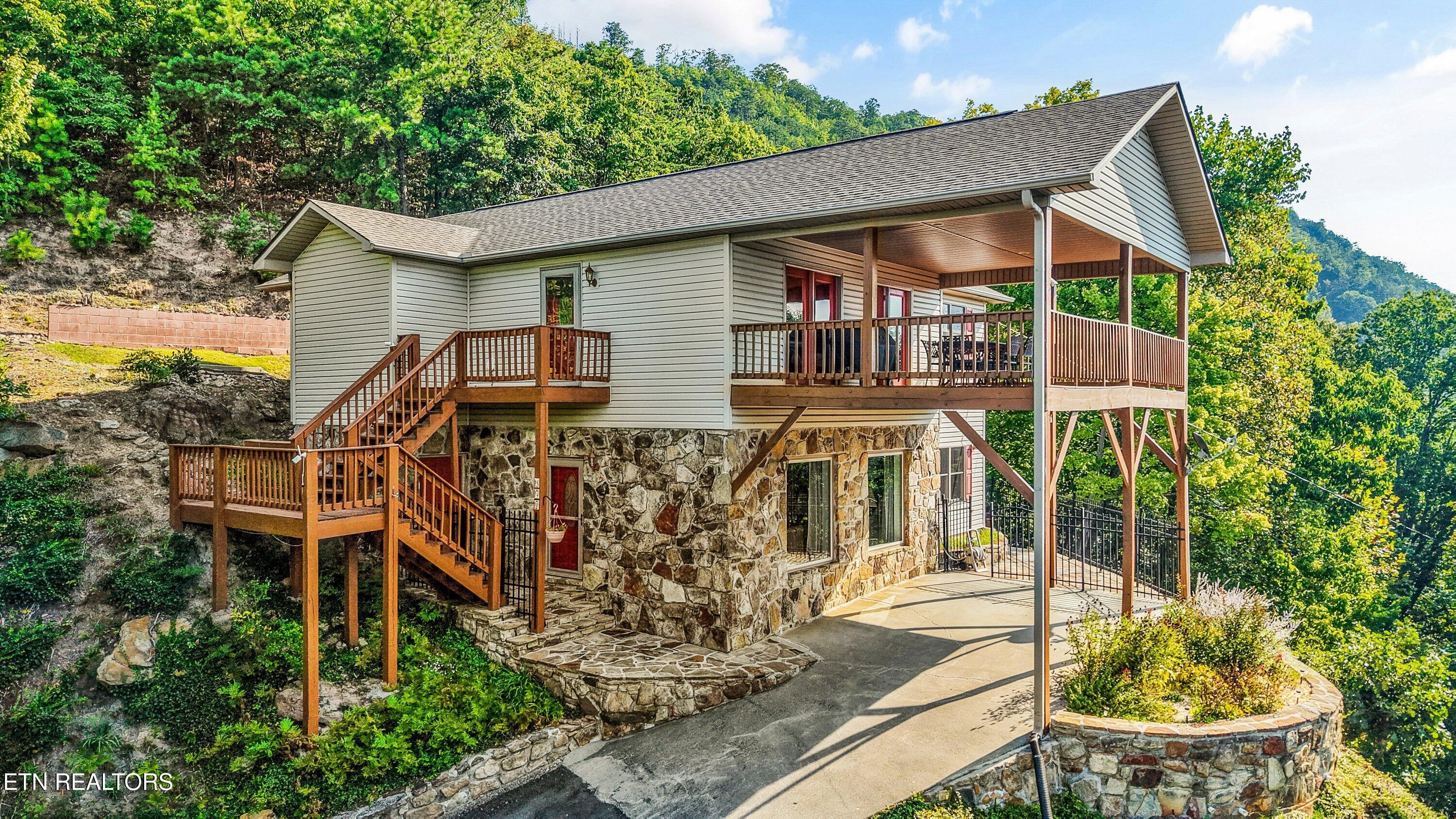954 Pawnee Court Sevierville TN 37876