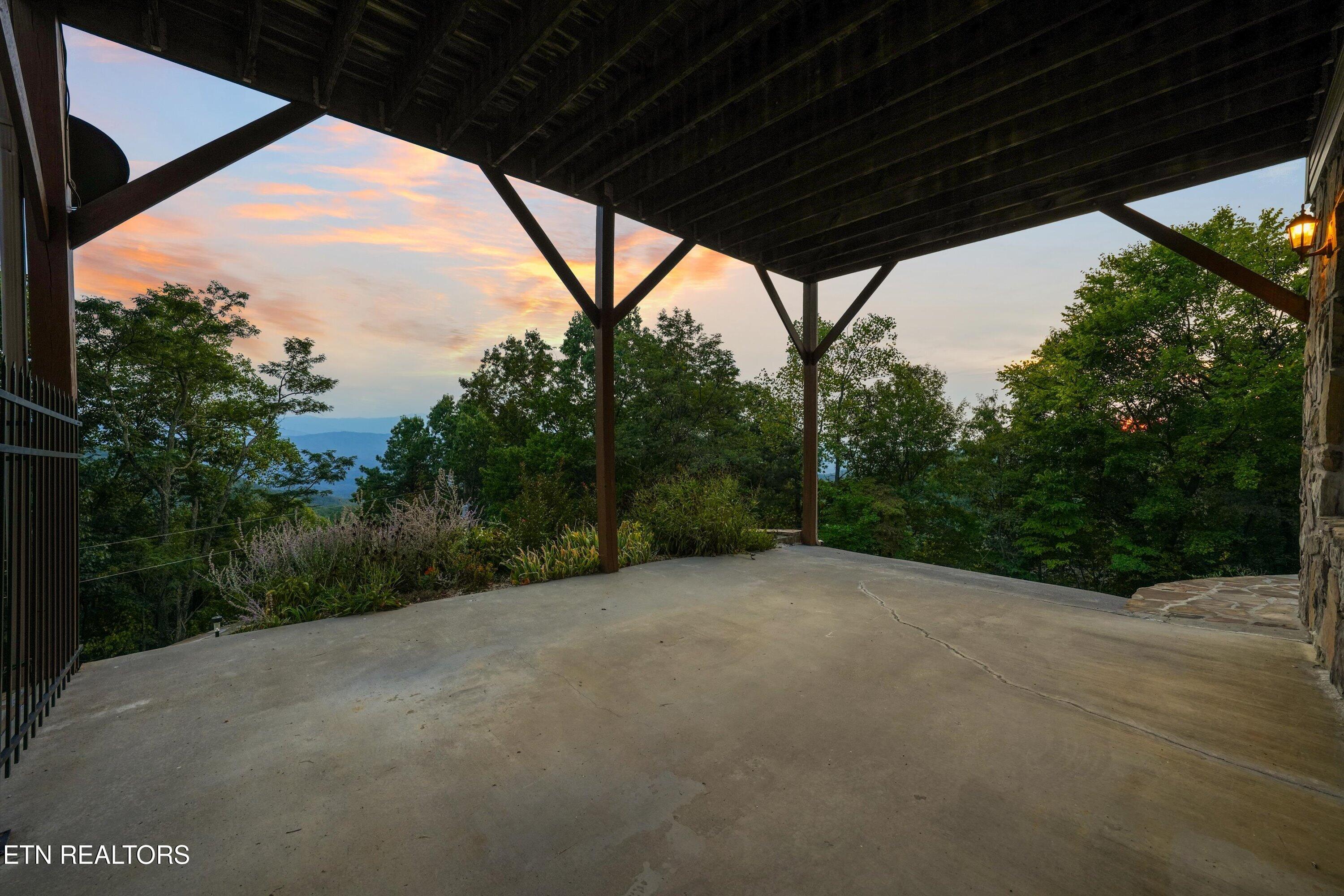 954 Pawnee Court Sevierville TN 37876