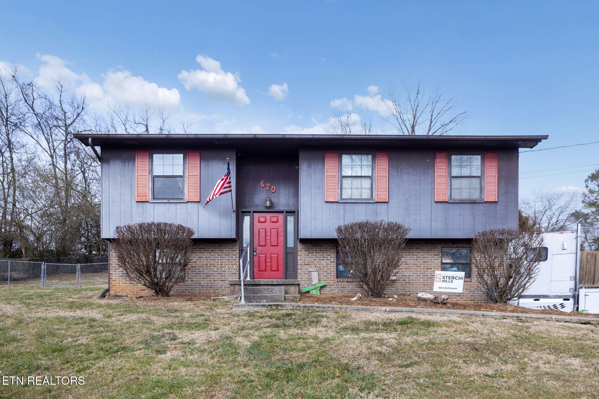 620 Cagle Street Clinton TN 37716