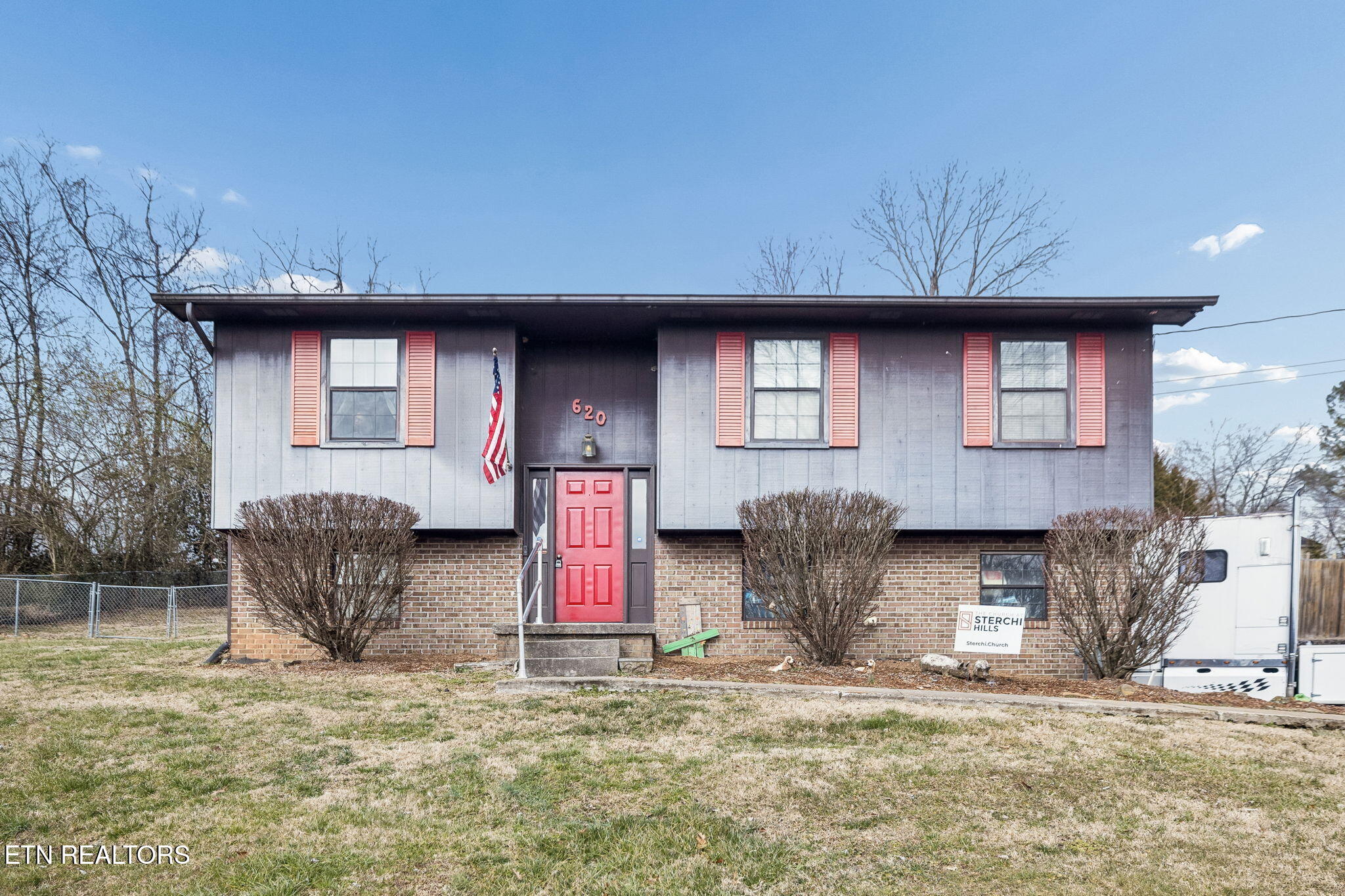 620 Cagle Street Clinton TN 37716