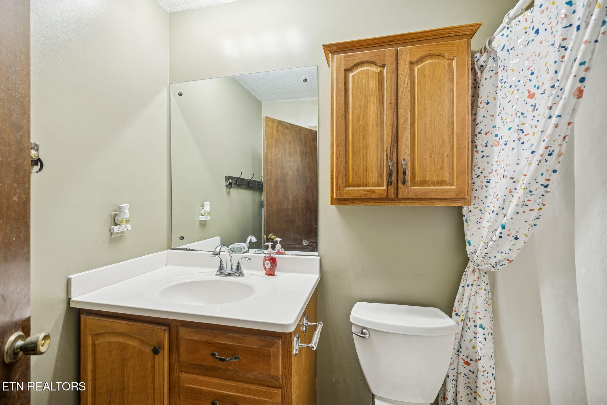 620 Cagle Street Clinton TN 37716