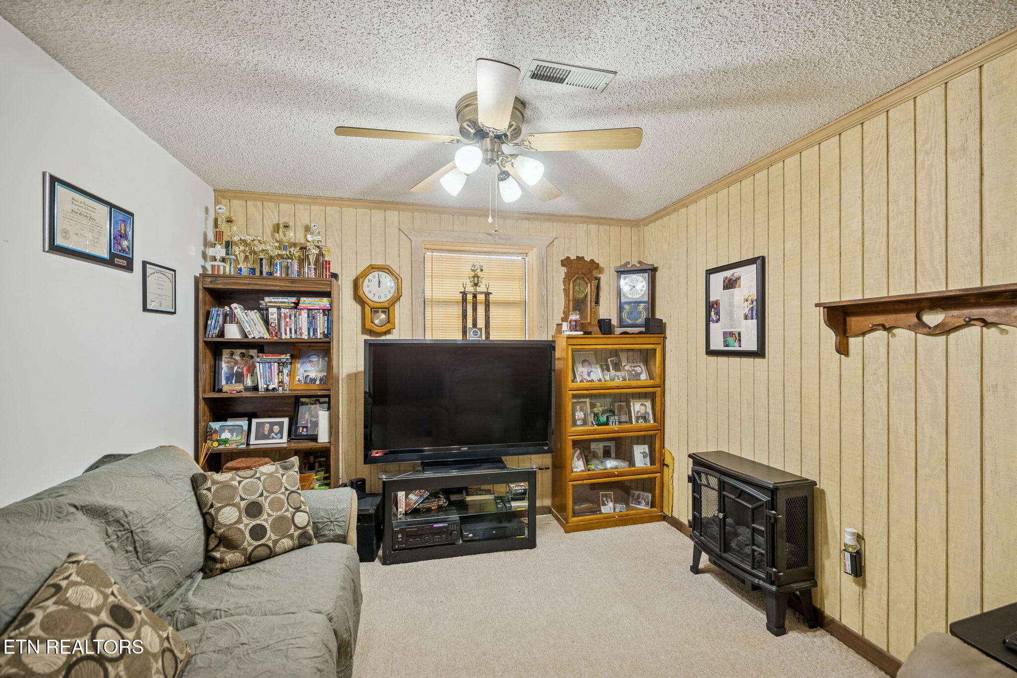 620 Cagle Street Clinton TN 37716