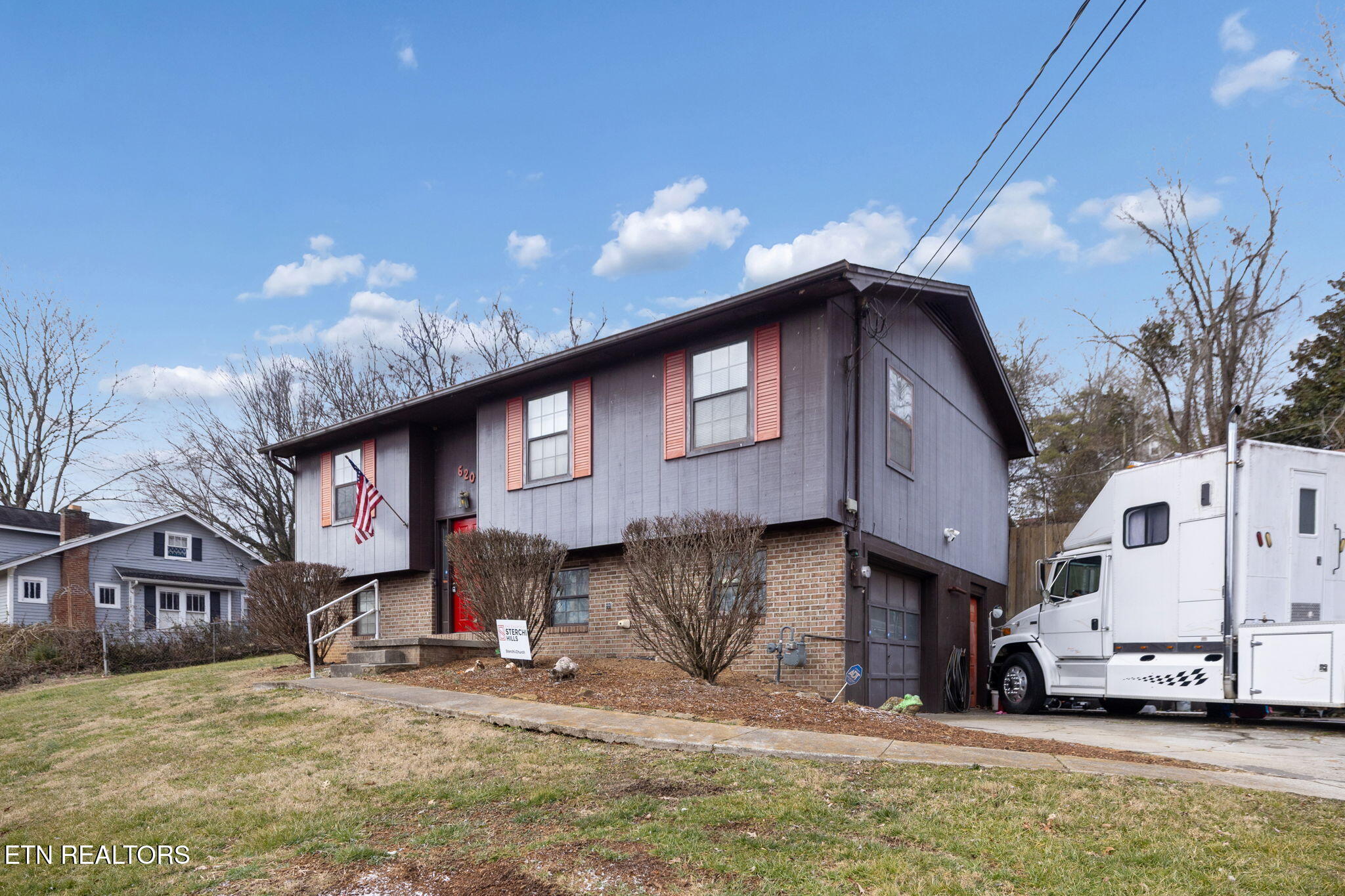 620 Cagle Street Clinton TN 37716