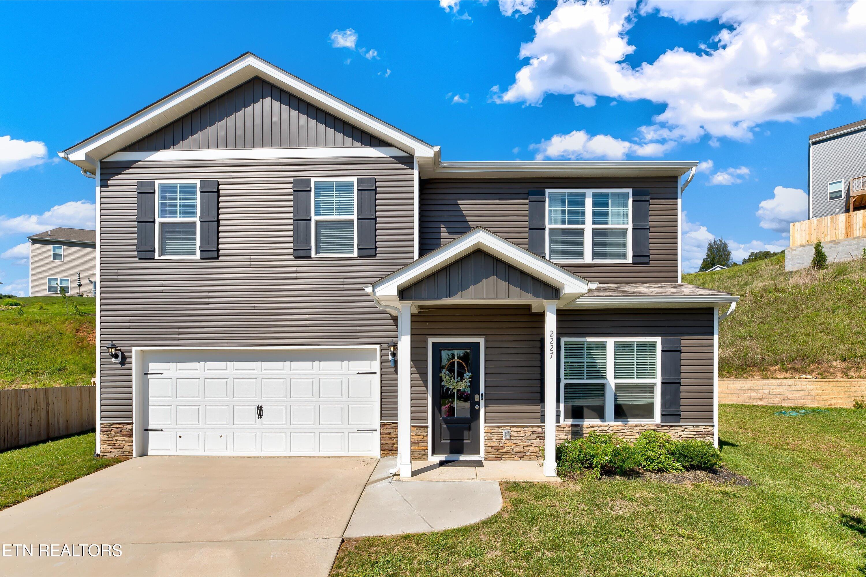 2227 Oliver Hills Lane Knoxville TN 37921