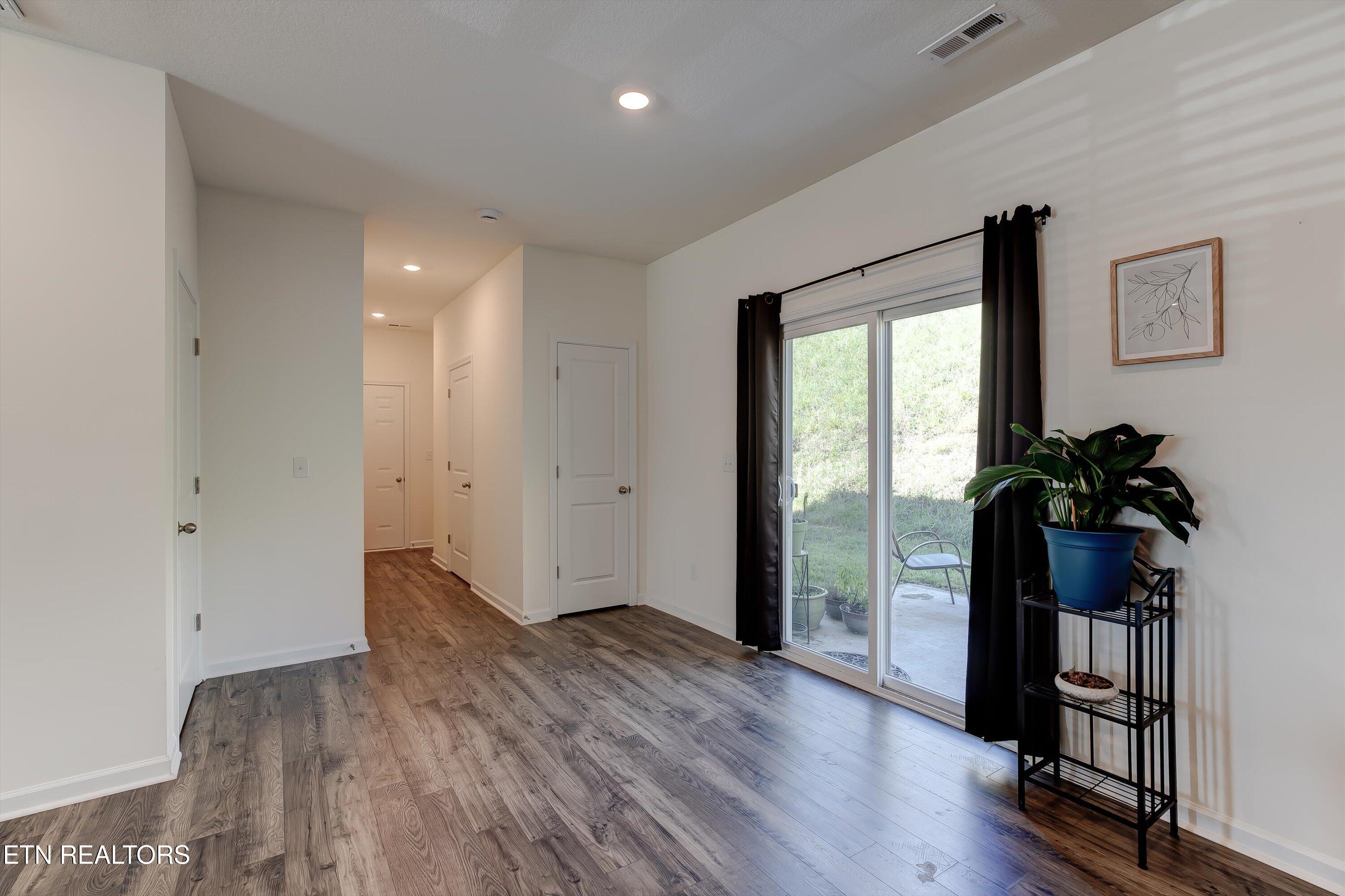 2227 Oliver Hills Lane Knoxville TN 37921