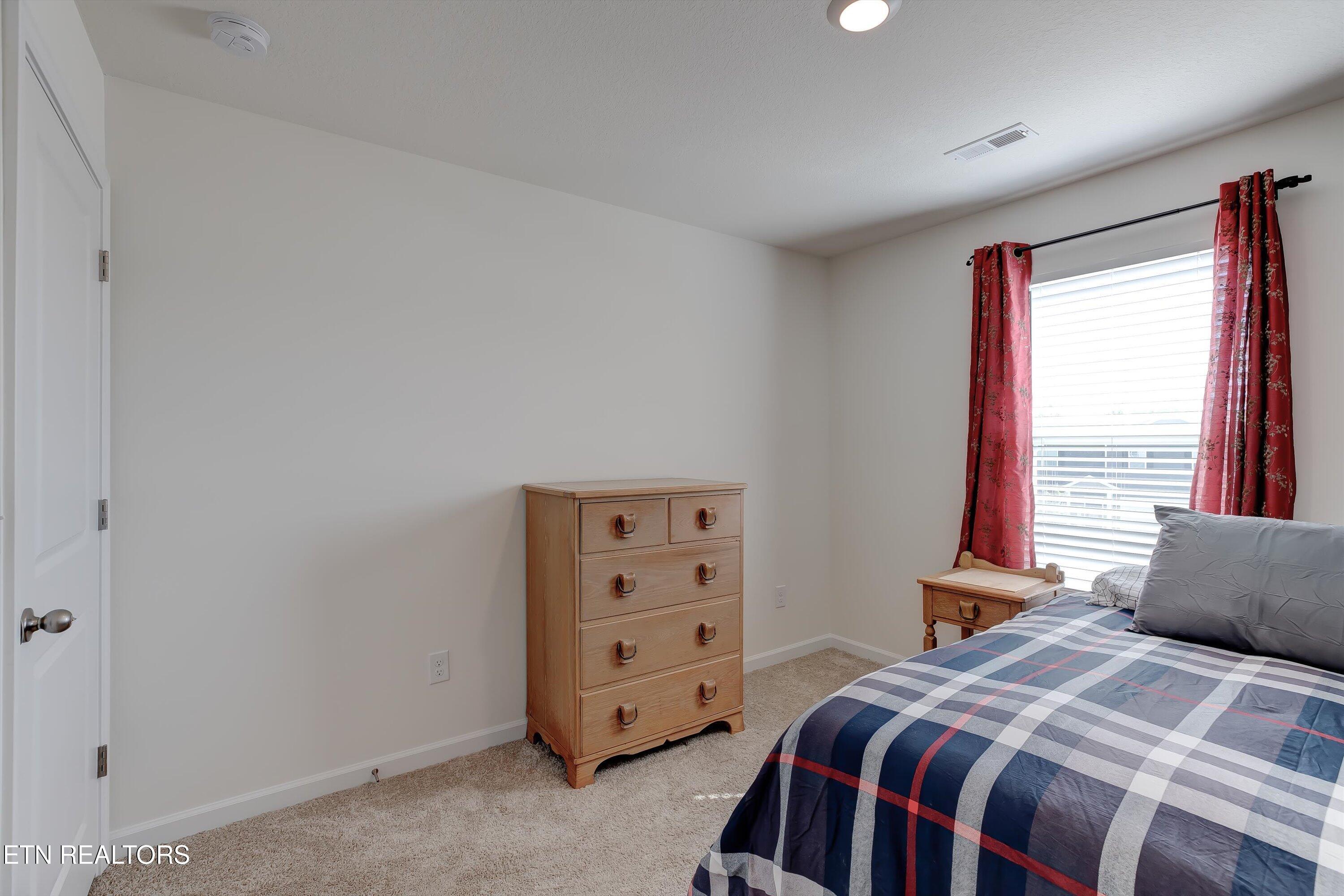 2227 Oliver Hills Lane Knoxville TN 37921