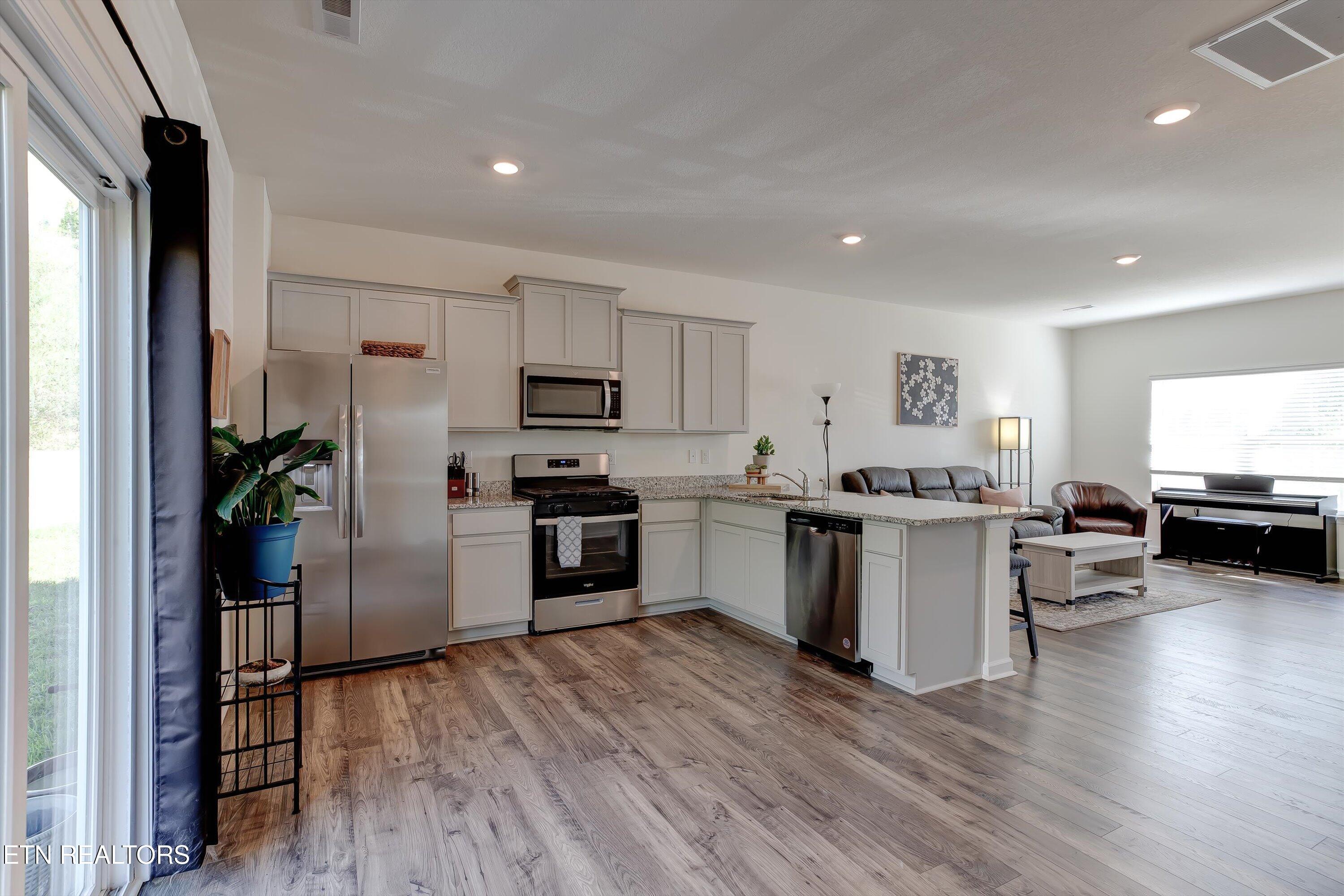 2227 Oliver Hills Lane Knoxville TN 37921