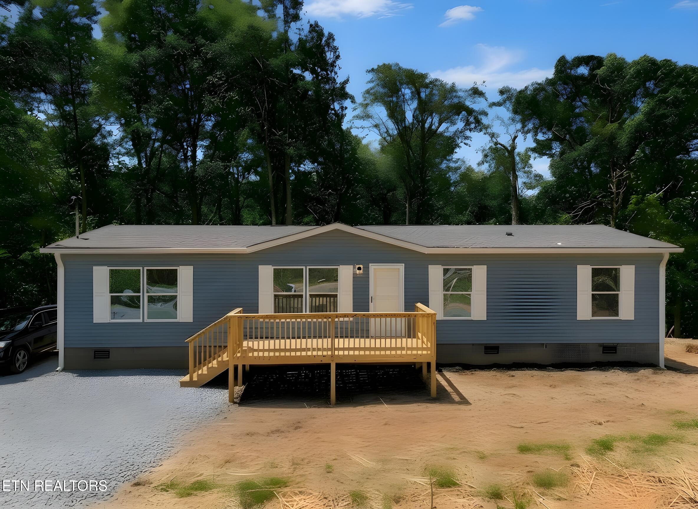 521 Smokey Drive Loudon TN 37774