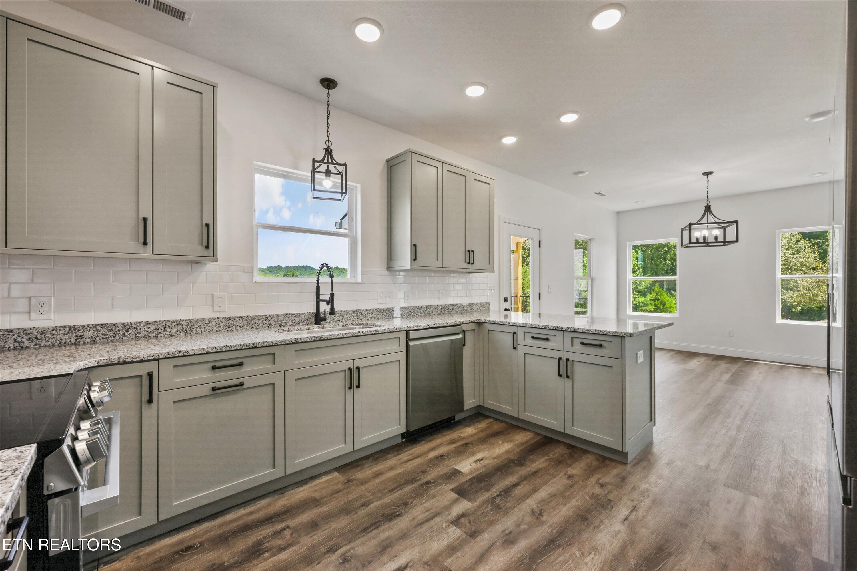 272 Bluff Shadows Lane Seymour TN 37865