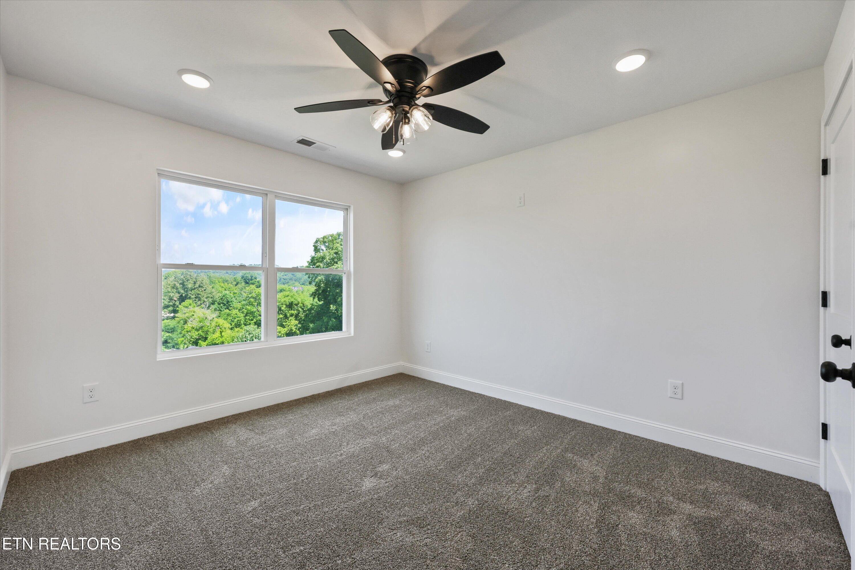 272 Bluff Shadows Lane Seymour TN 37865