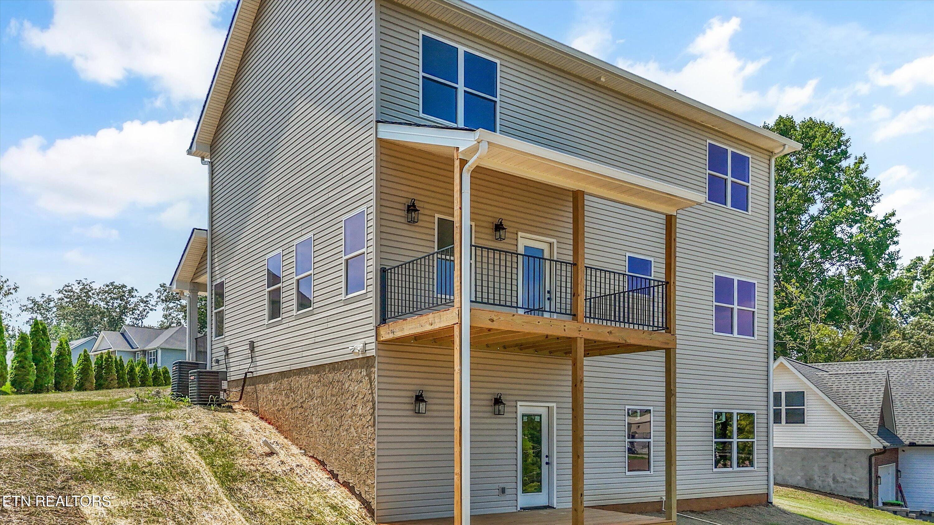 272 Bluff Shadows Lane Seymour TN 37865