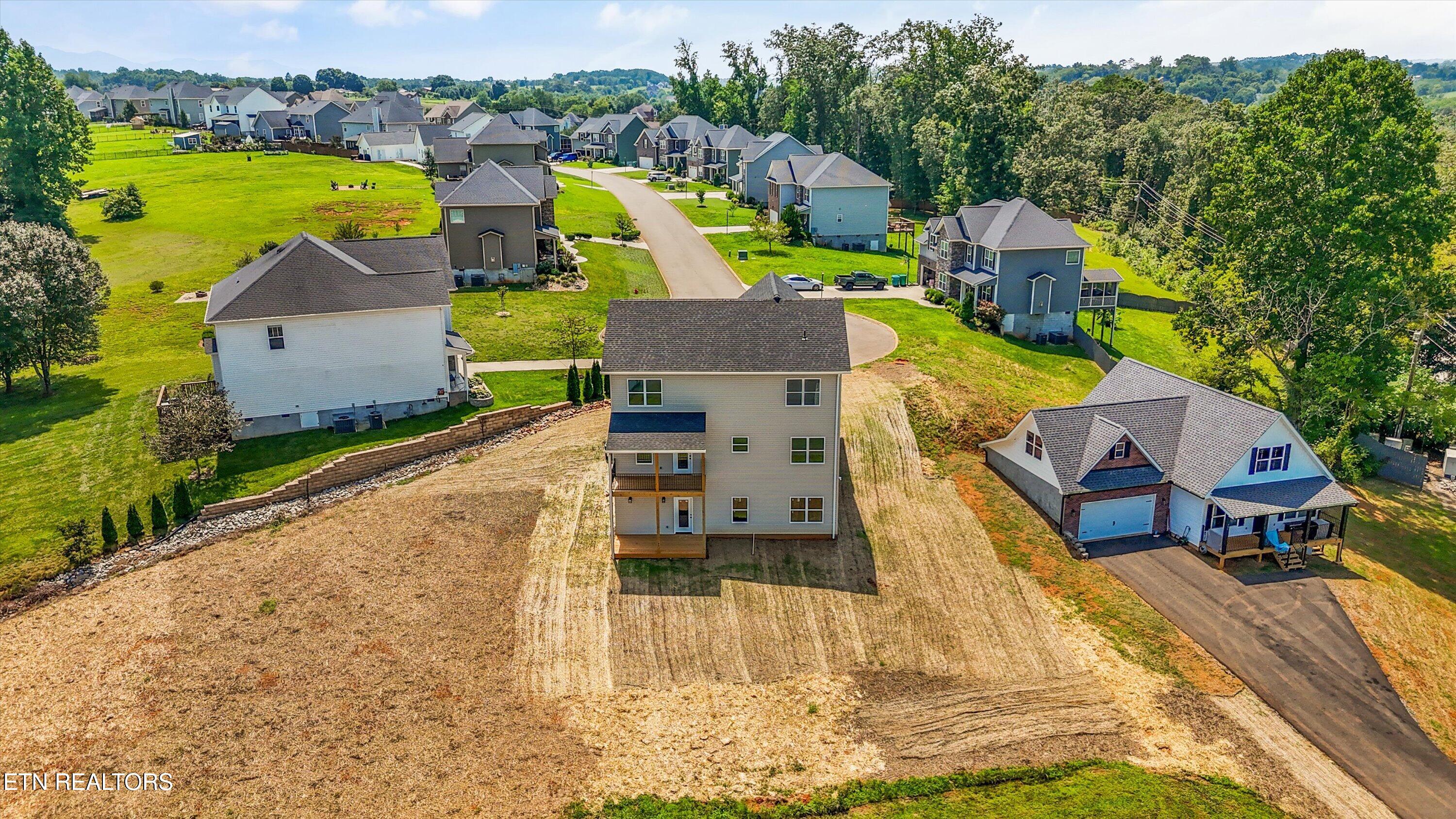 272 Bluff Shadows Lane Seymour TN 37865