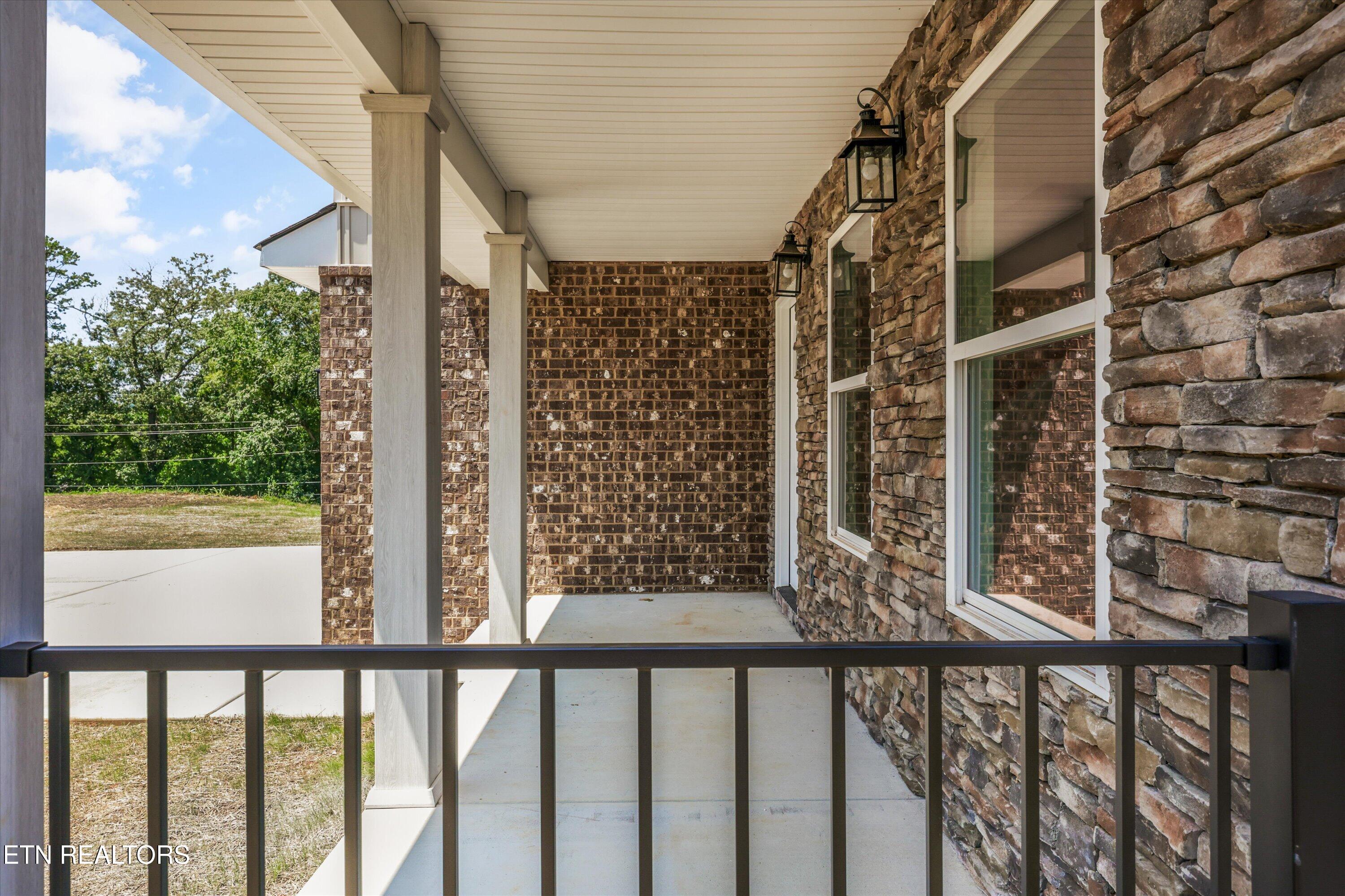 272 Bluff Shadows Lane Seymour TN 37865