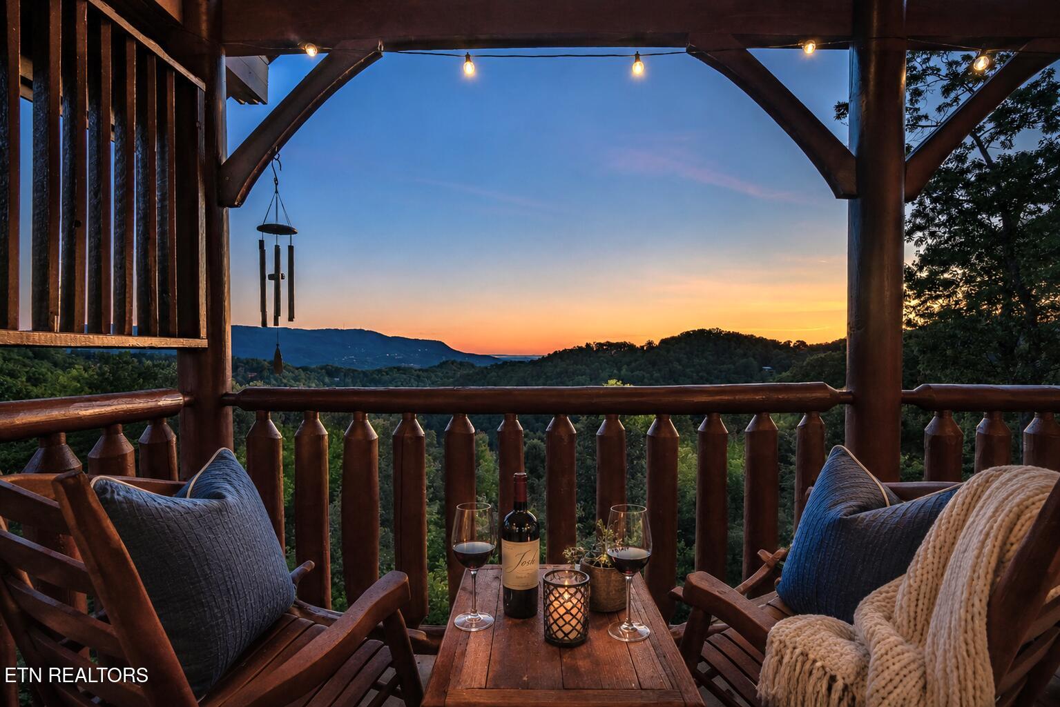 2819 White Oak Ridge Lane Sevierville TN 37862
