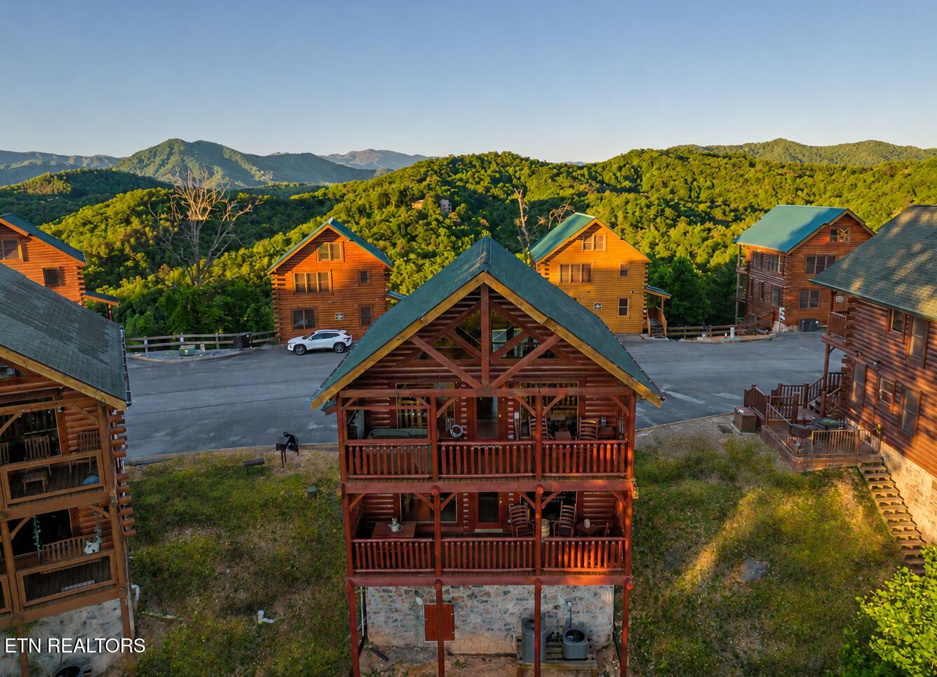 2819 White Oak Ridge Lane Sevierville TN 37862