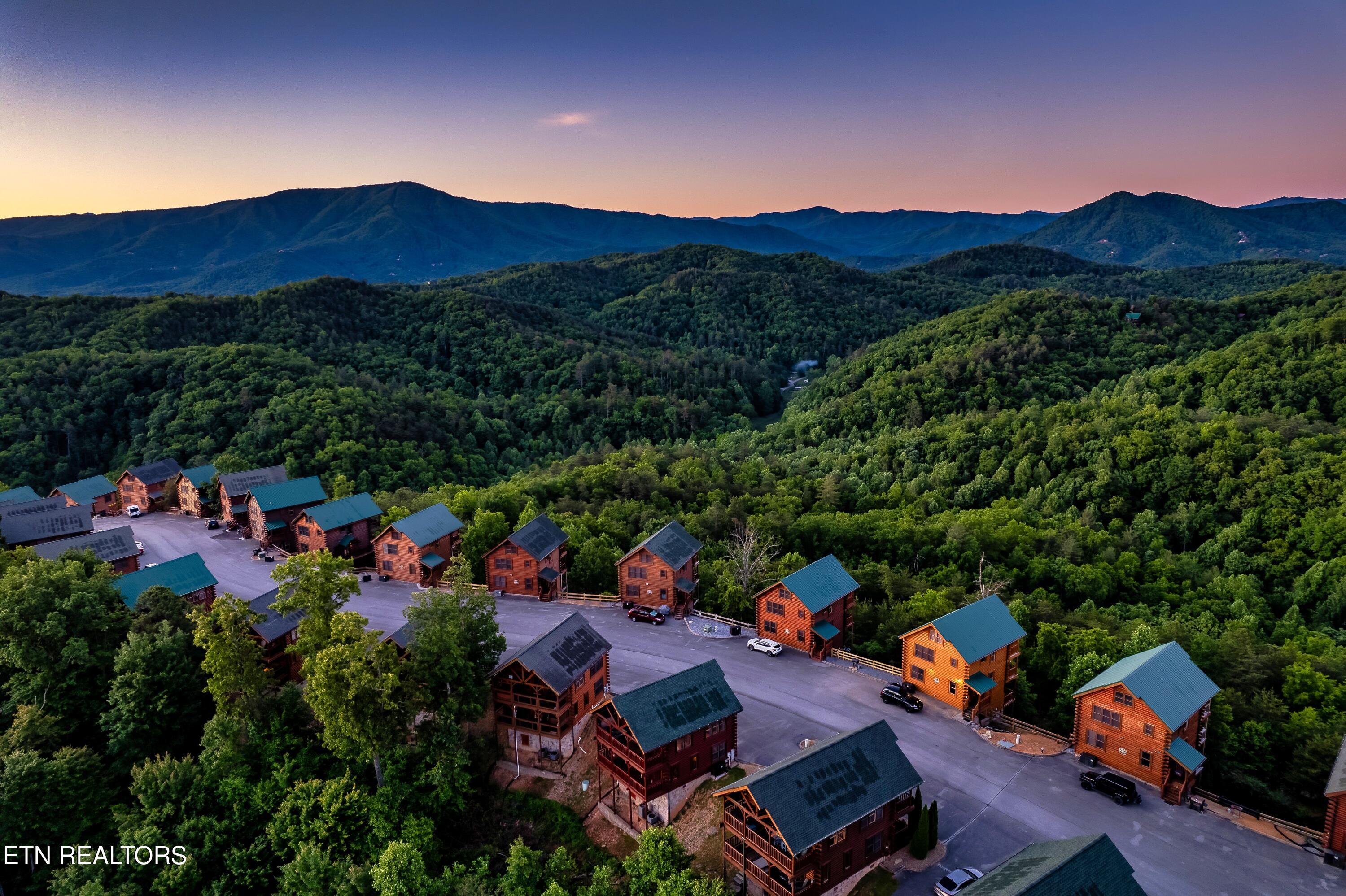 2819 White Oak Ridge Lane Sevierville TN 37862