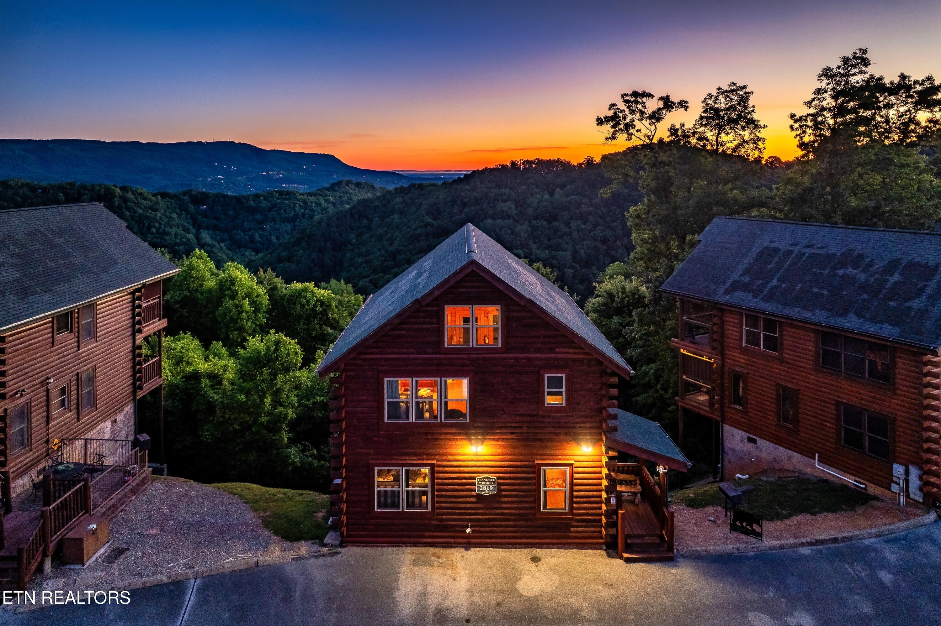 2819 White Oak Ridge Lane Sevierville TN 37862