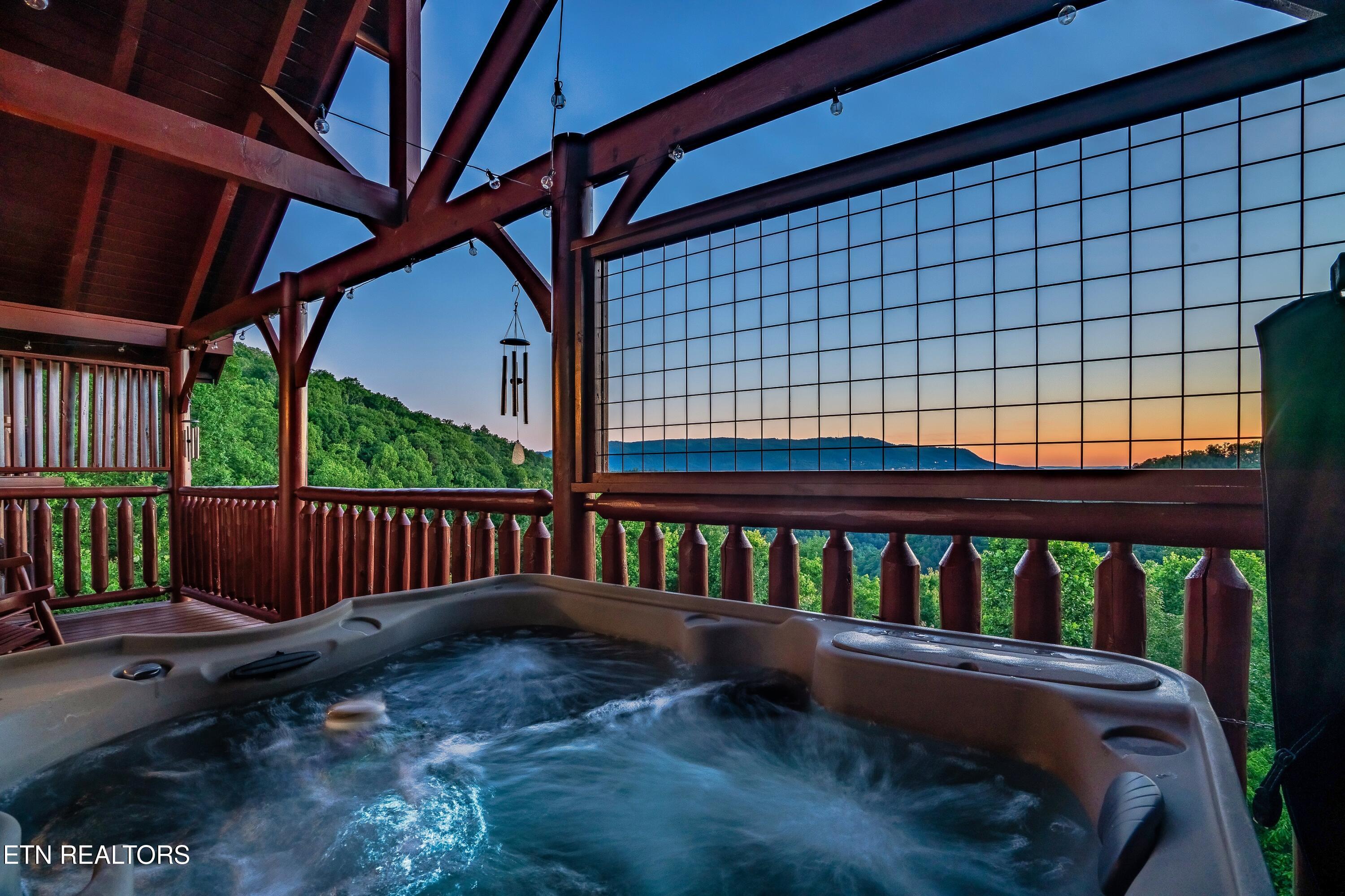 2819 White Oak Ridge Lane Sevierville TN 37862