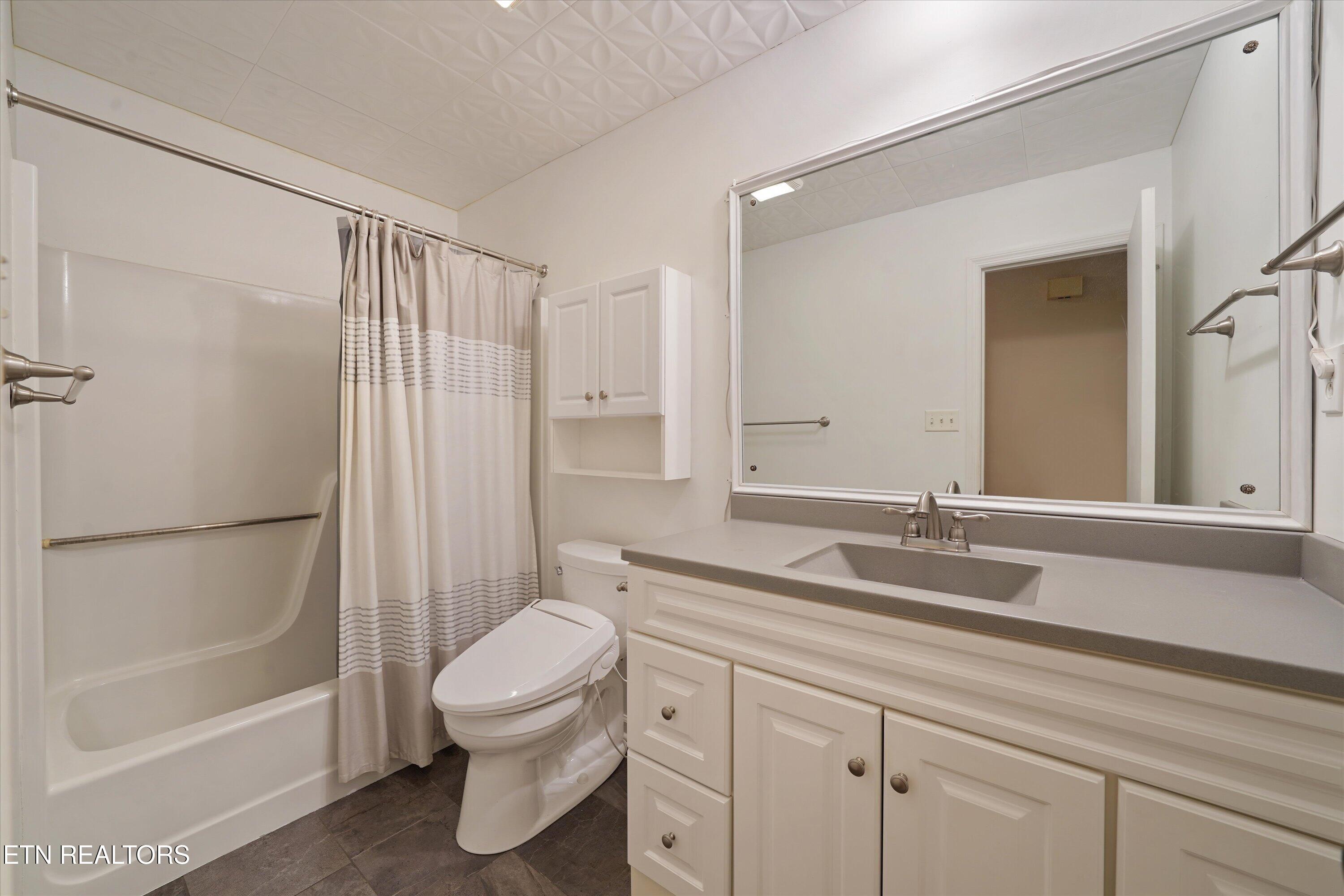 3005 Ridgeview Drive Maryville TN 37801