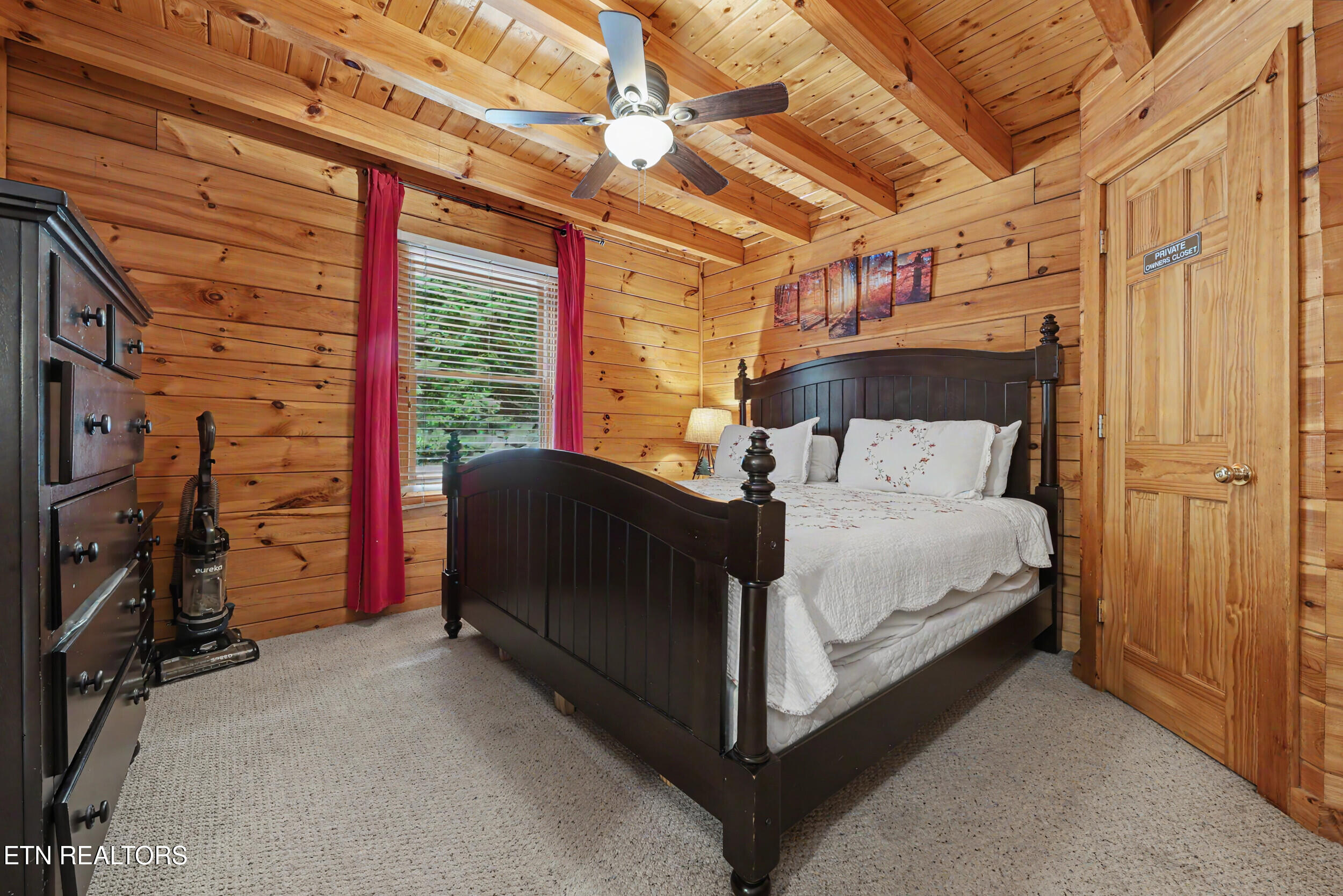 4414 Forest Vista Way Pigeon Forge TN 37863