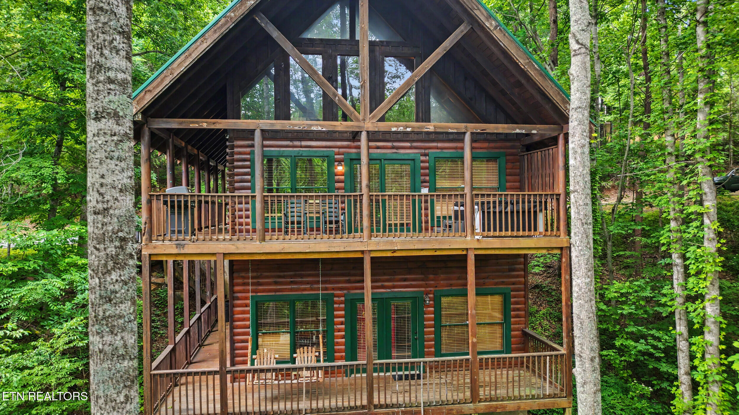 4414 Forest Vista Way Pigeon Forge TN 37863