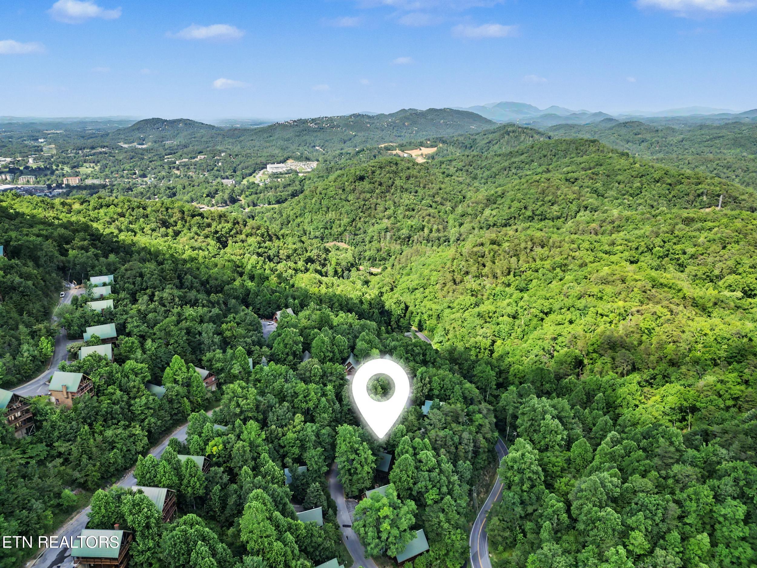4414 Forest Vista Way Pigeon Forge TN 37863