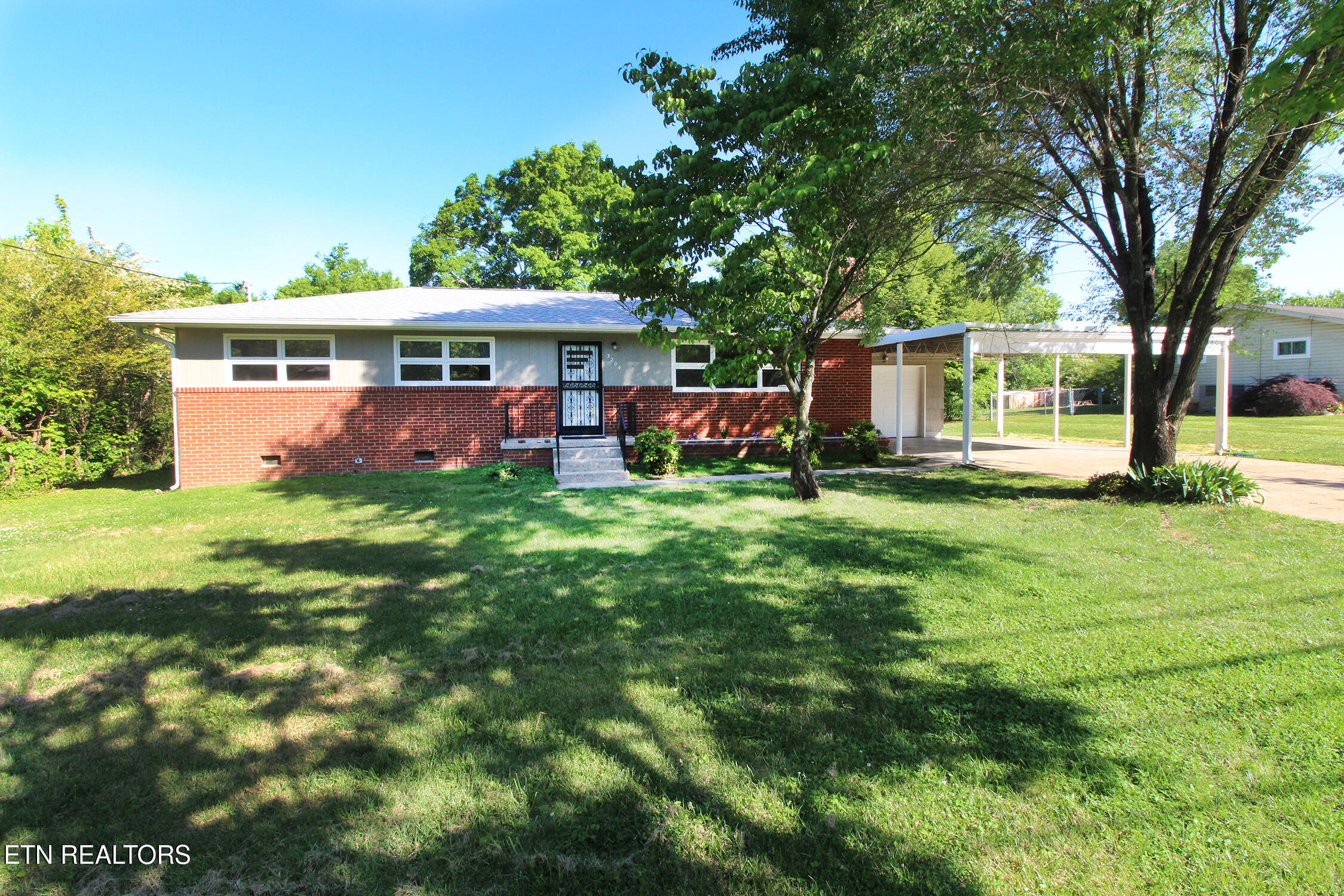 3204 Walnoaks Road Knoxville TN 37921