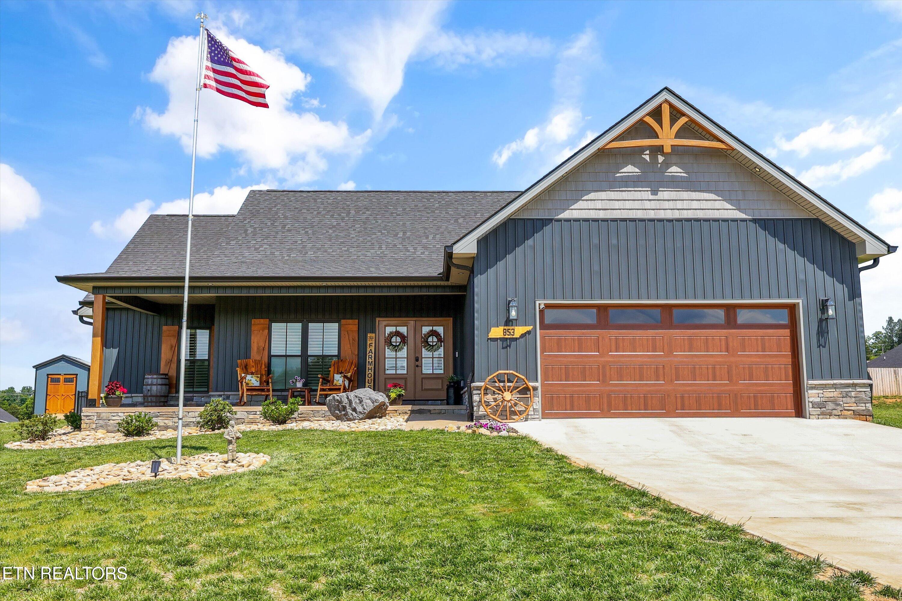 853 Pinebrooke Drive Maryville TN 37801