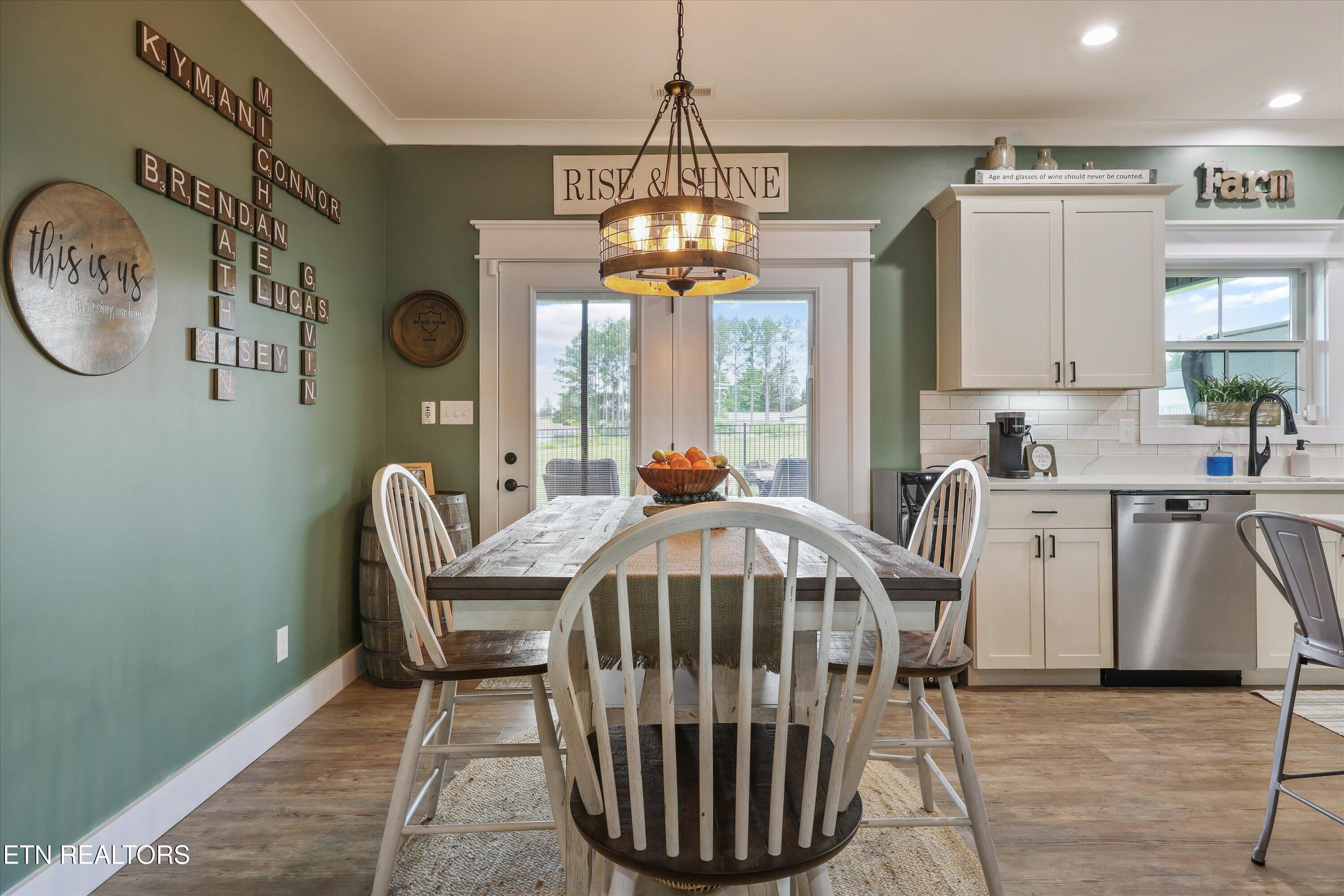 853 Pinebrooke Drive Maryville TN 37801