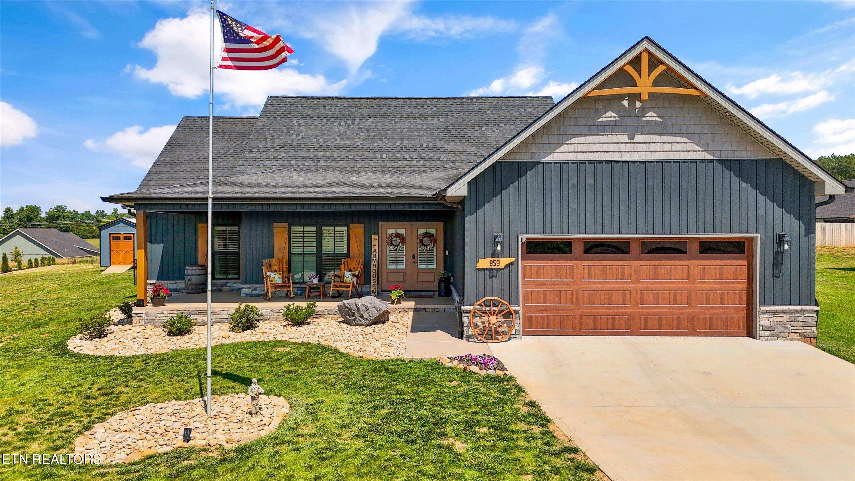 853 Pinebrooke Drive Maryville TN 37801