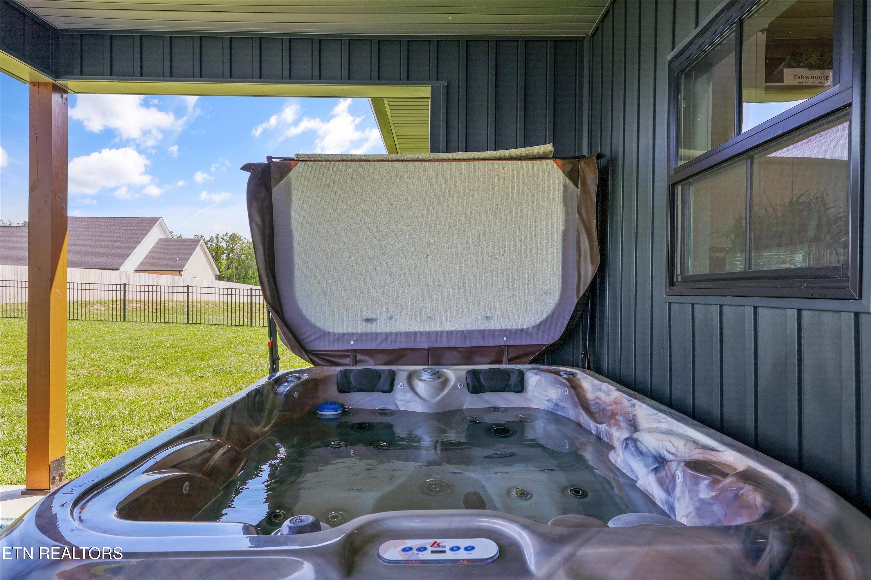 853 Pinebrooke Drive Maryville TN 37801