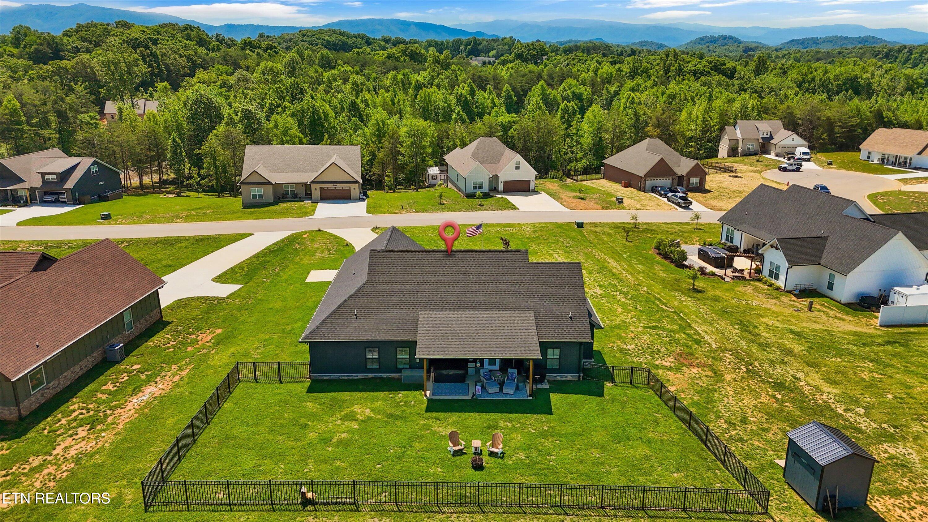 853 Pinebrooke Drive Maryville TN 37801