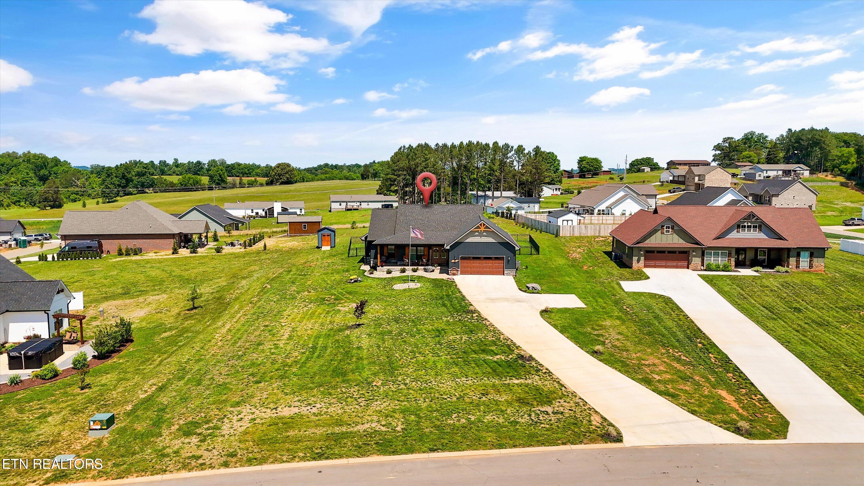 853 Pinebrooke Drive Maryville TN 37801
